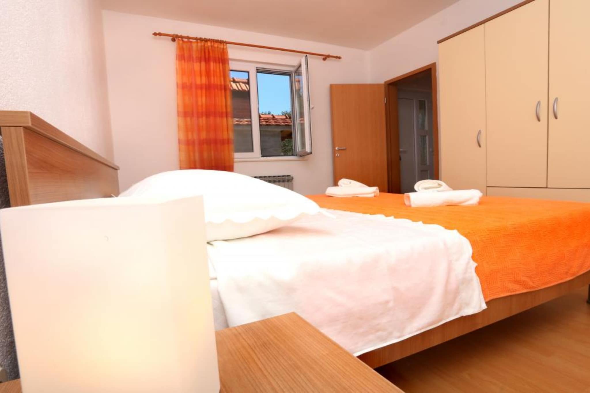 One-Bedroom Apartment With Terrace (A2)-Slaapkamer