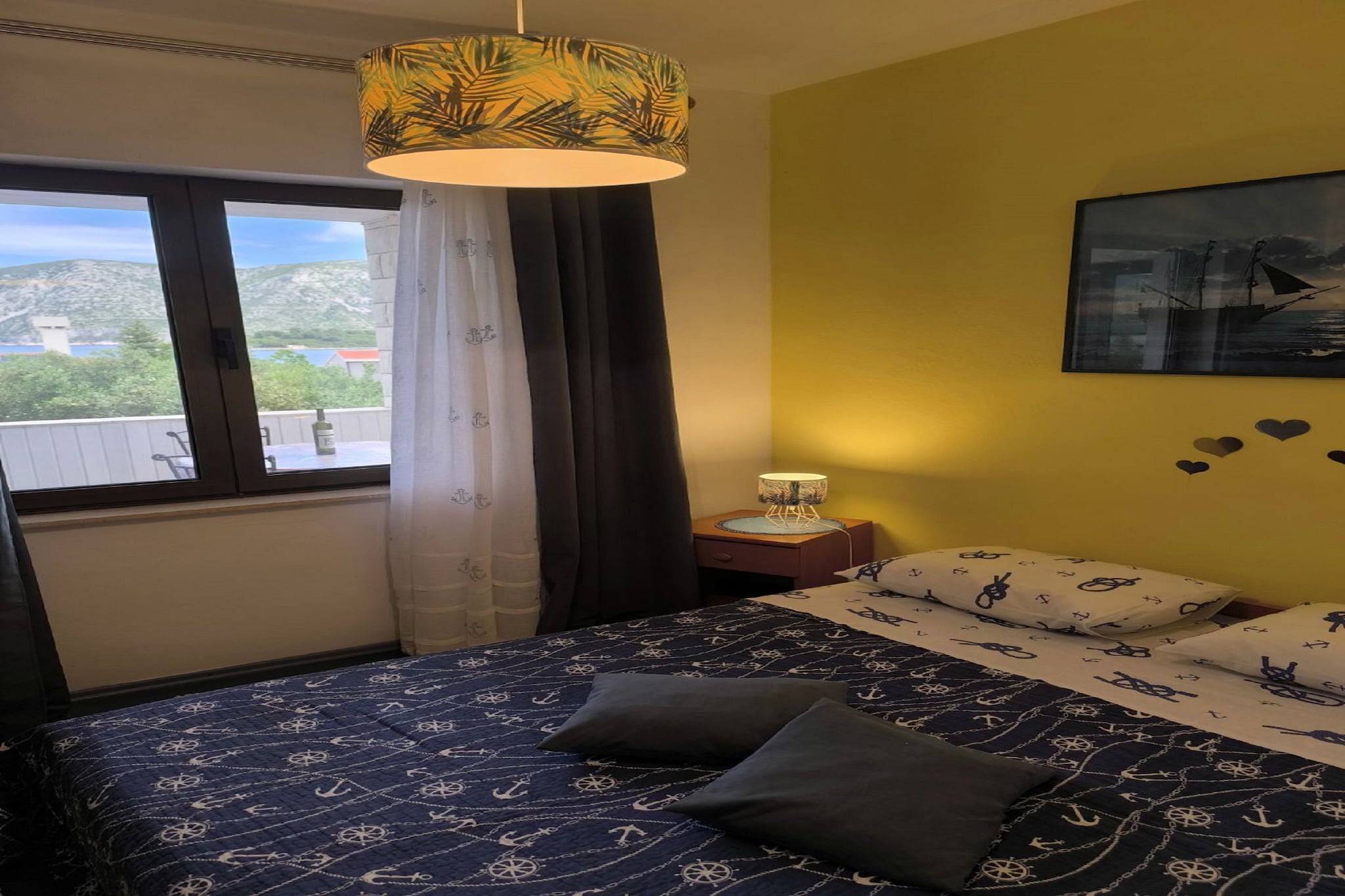 Cozy Apartments Žute, island of Korčula-One-Bedroom Apartment With Terrace And Sea View  (A2)-Schlafzimmer