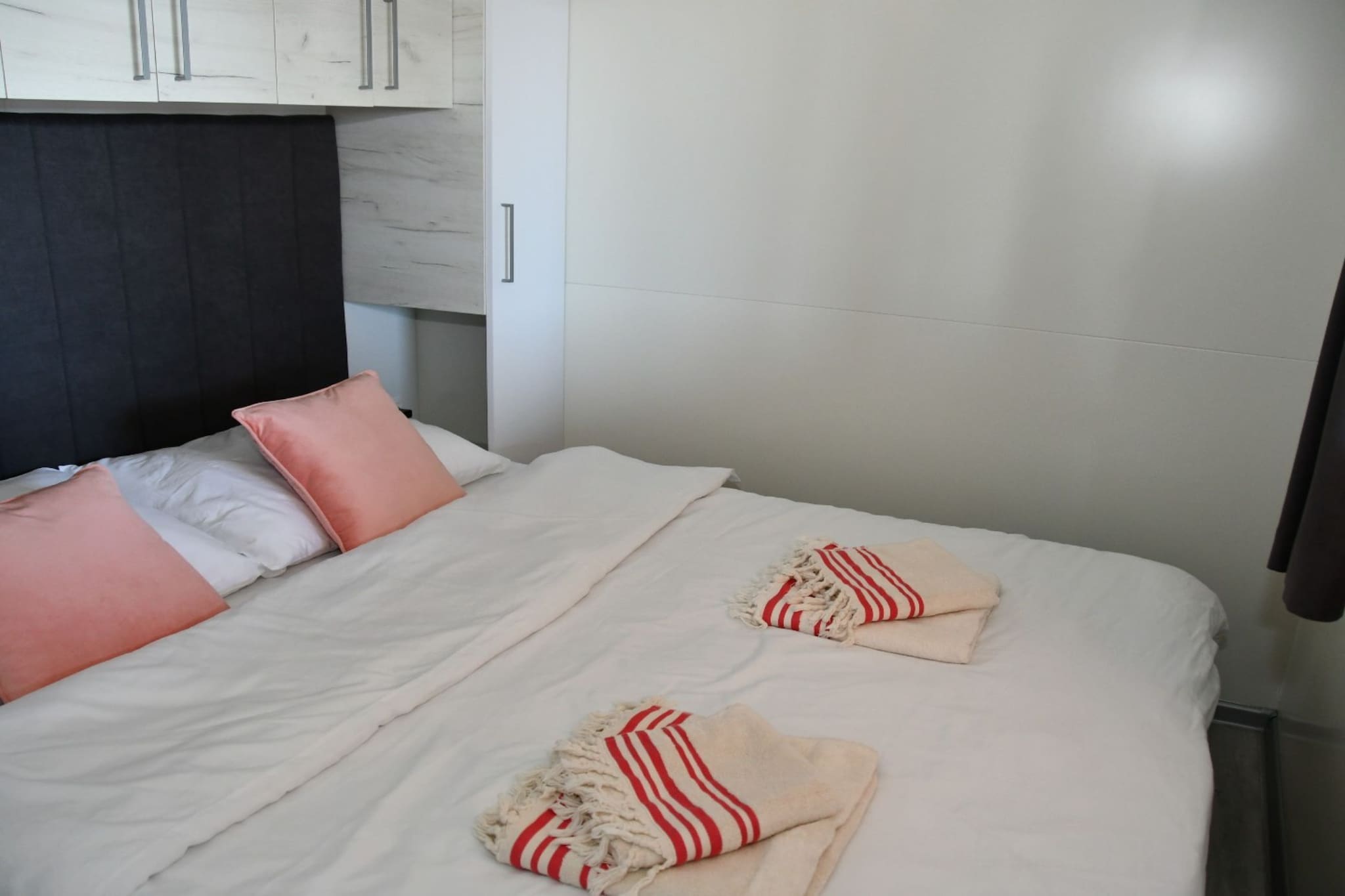 Mobile Home With Terrace And Sea View (Azzuro)-Bedroom
