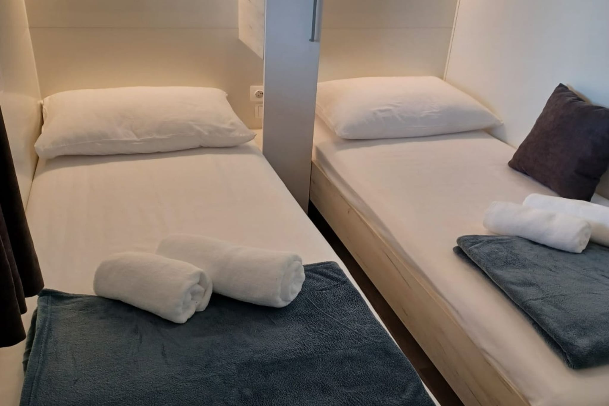 Mobile Home With Terrace And Sea View (Allegro)-Bedroom