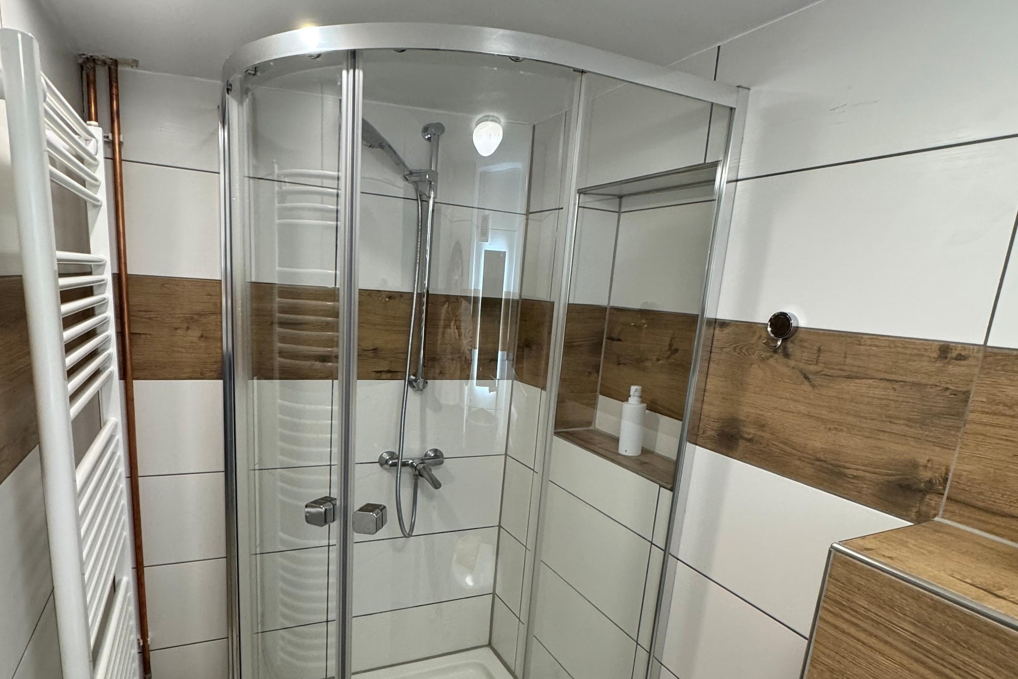 Ferienhaus Anna - Badezimmer