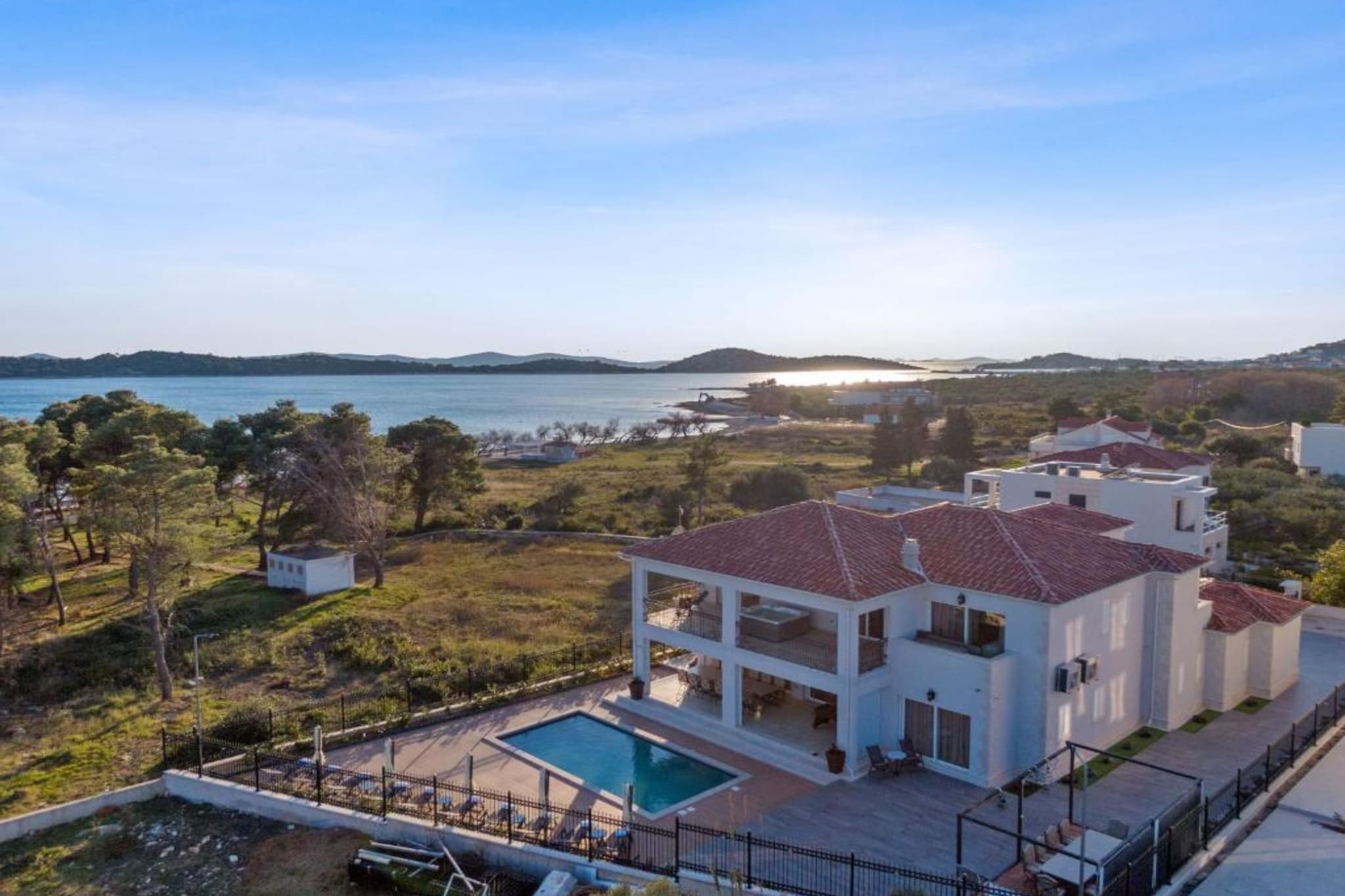 Villa Carolus in Vodice - Five Bedroom Villa with Terrace and Swimming pool-Sfeer