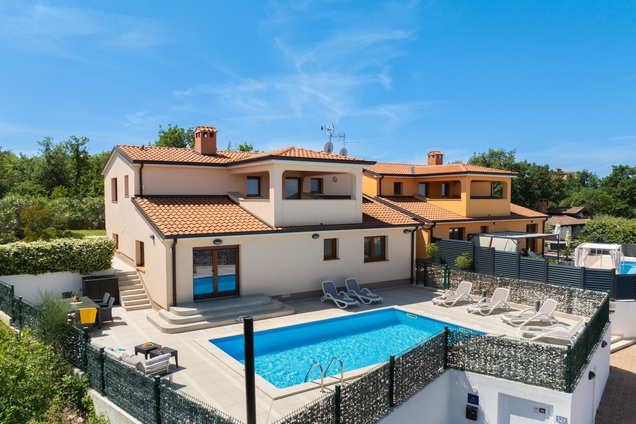 Holiday Home Mlačić - Three Bedroom Holiday Home with Pool-Uitzicht