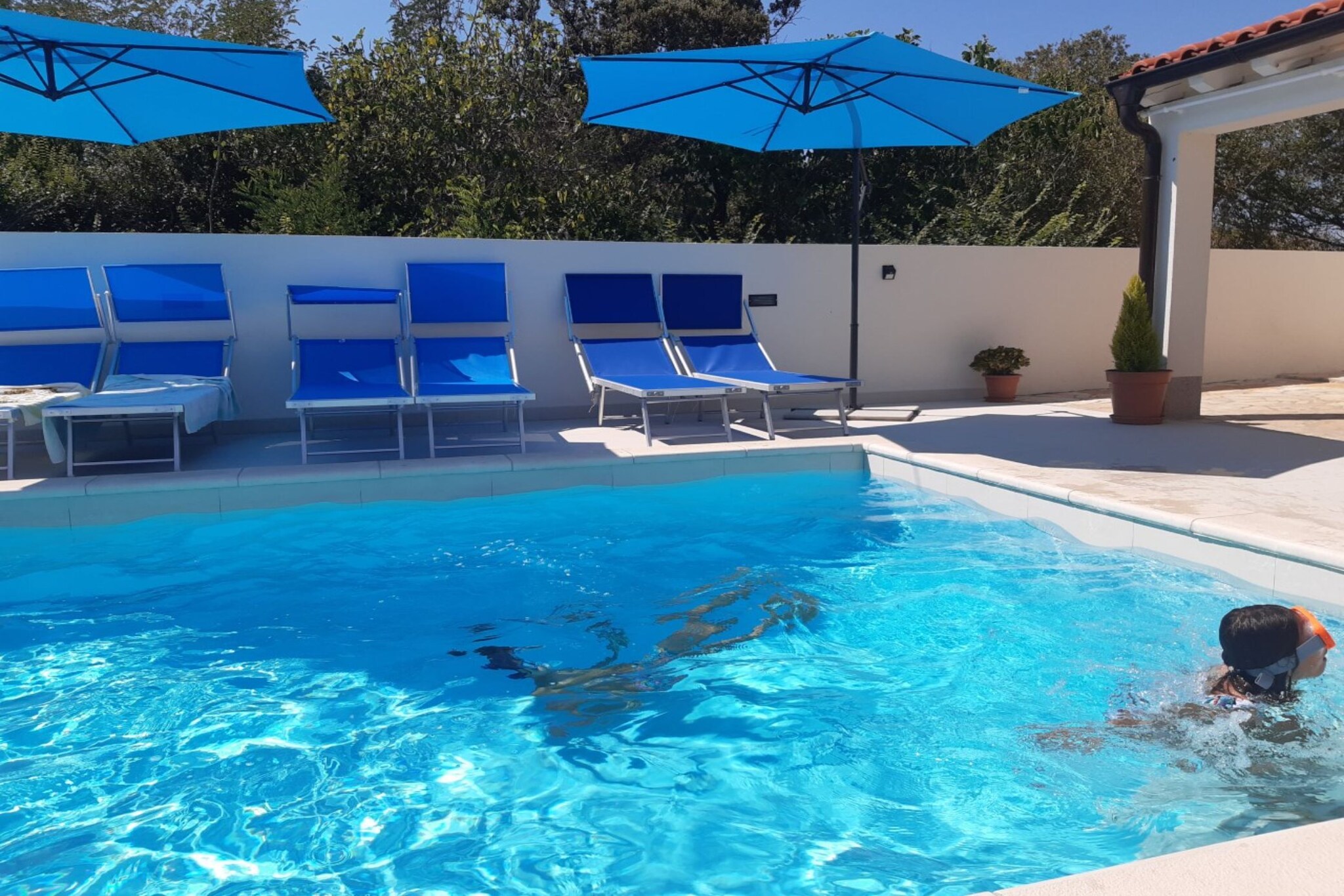 Two Bedroom Apartment With Private Pool-Swimming pool
