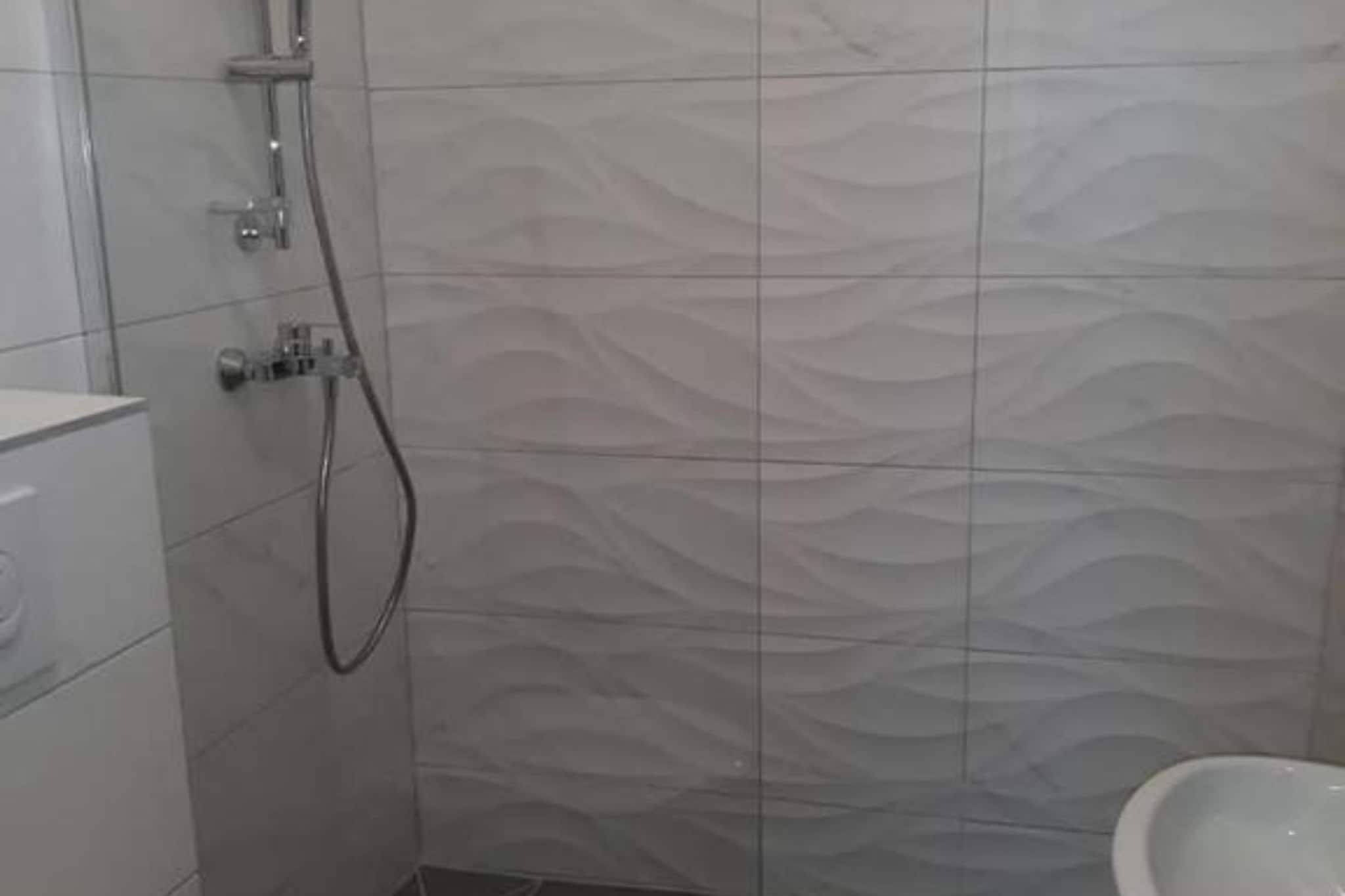 Villa Orada Superior Ground floor - 2 Bedroom apartment-Salle de bain