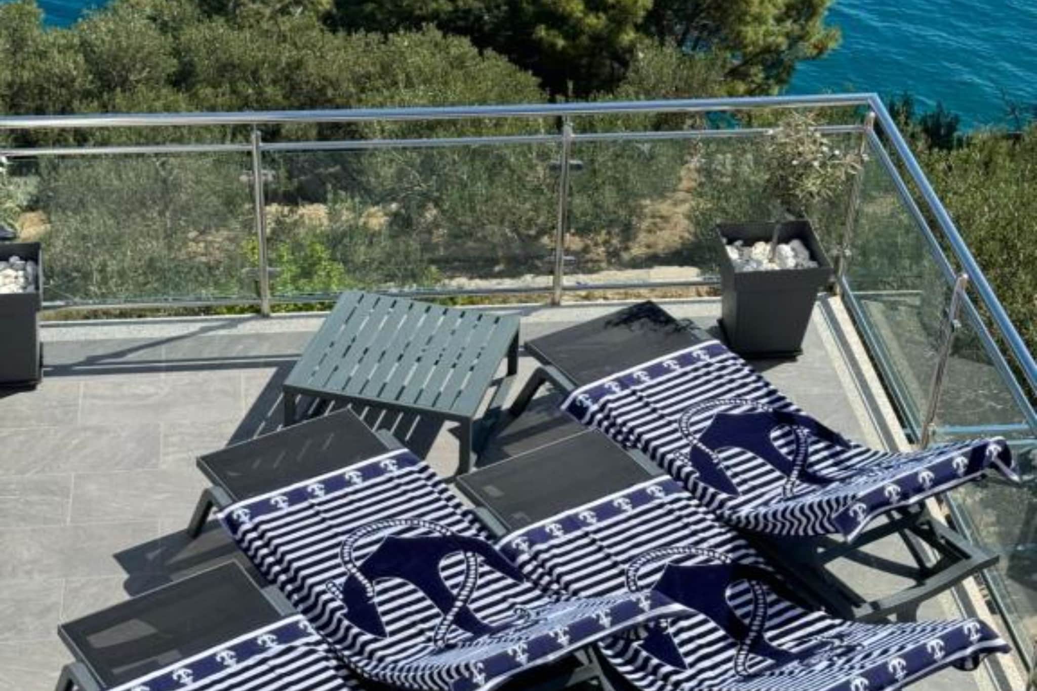 Villa Orada Superior Ground floor - 2 Bedroom apartment-Terrasse