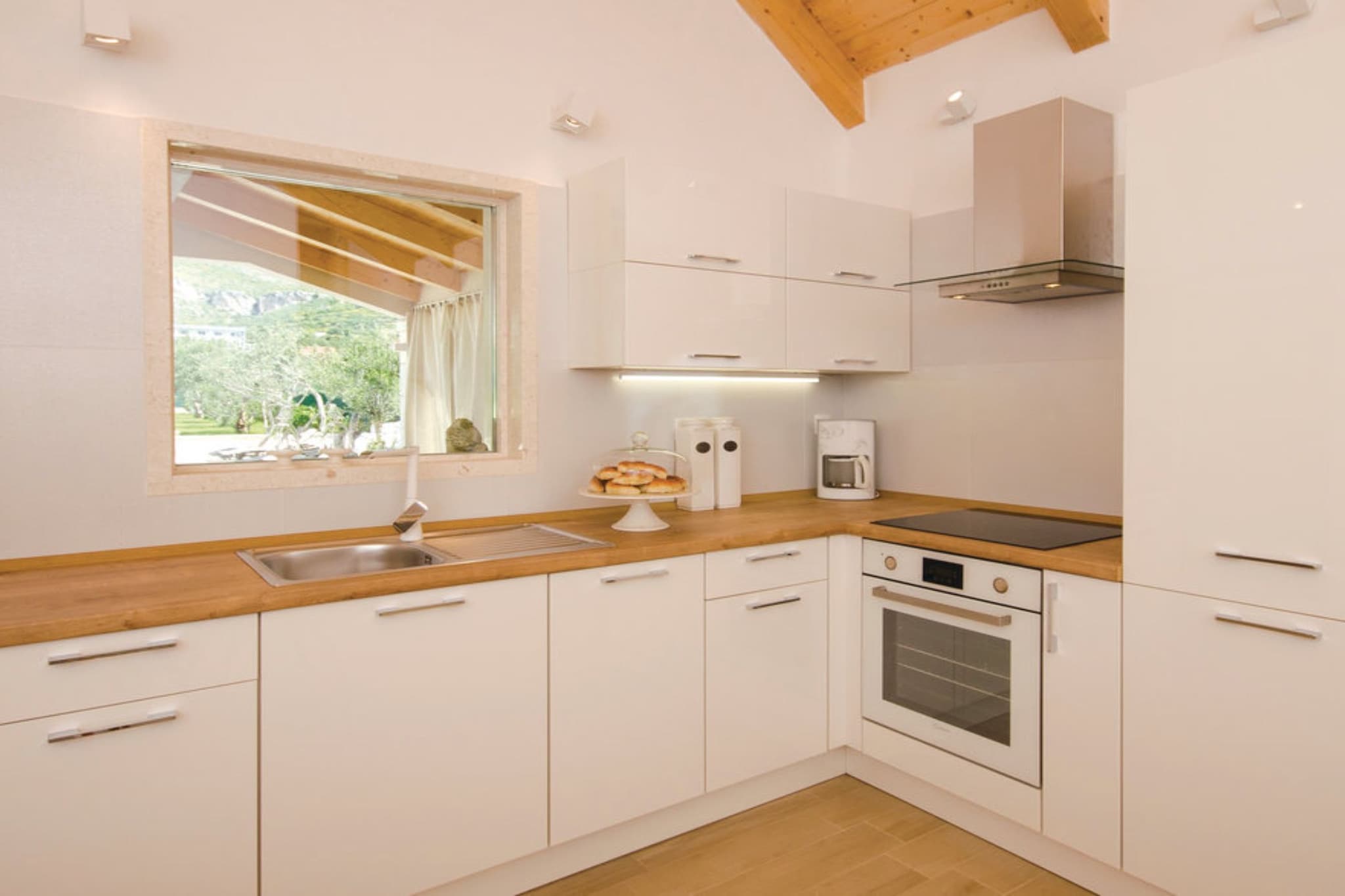 Luxury Villa MaLo - Holiday Home-Kitchen