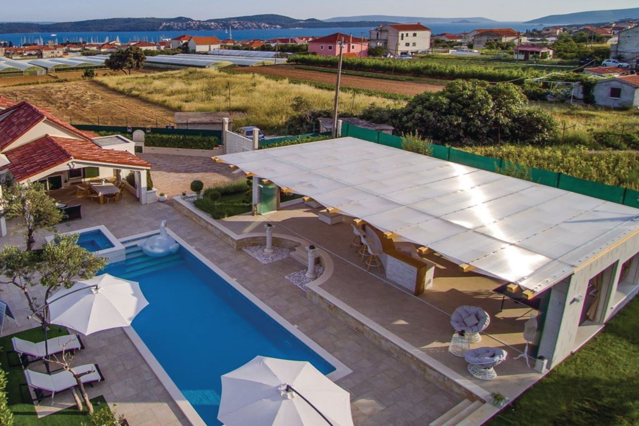 Luxury Villa MaLo - Holiday Home-Pool