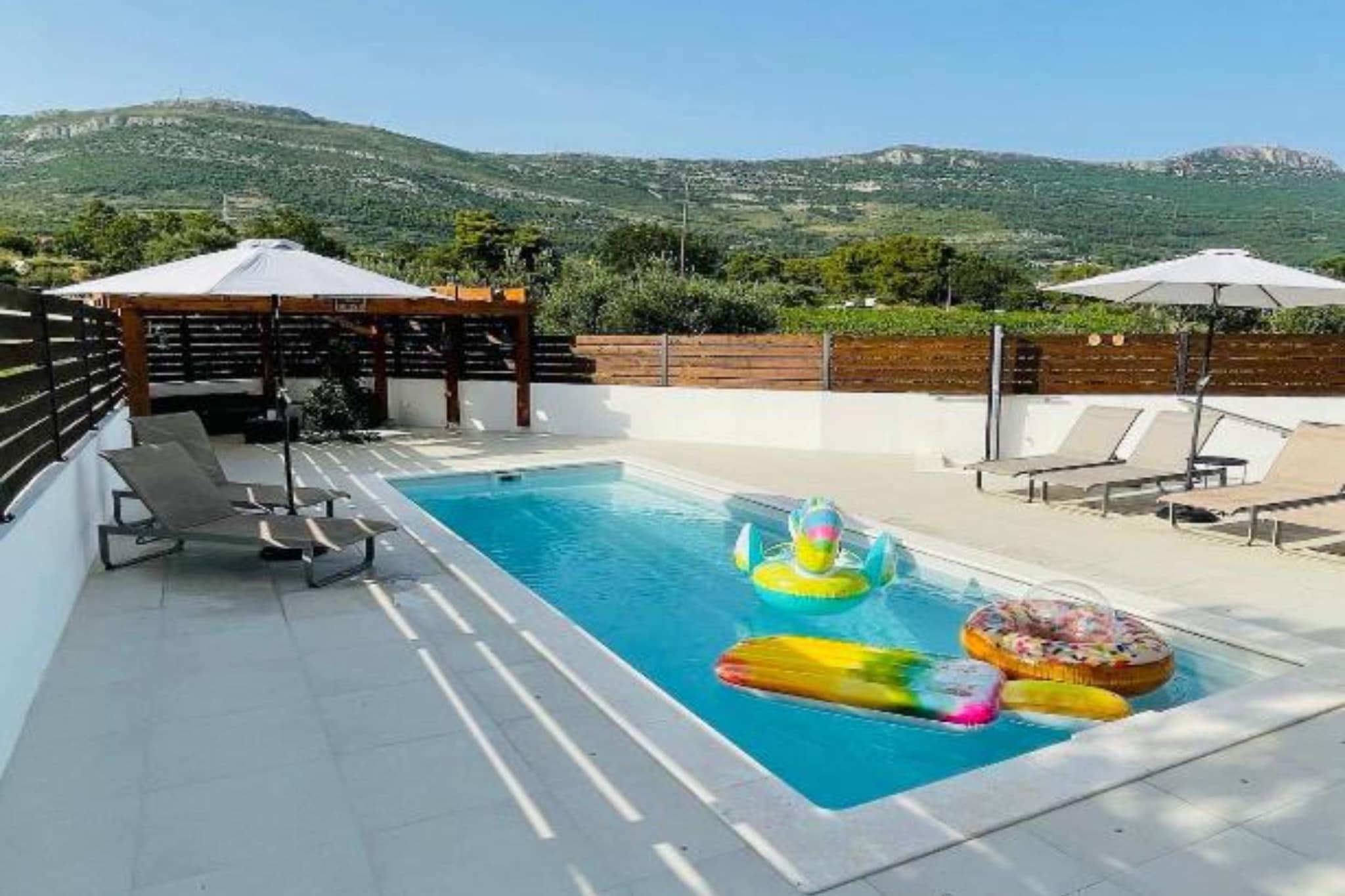 Holiday Home Villa-Pool