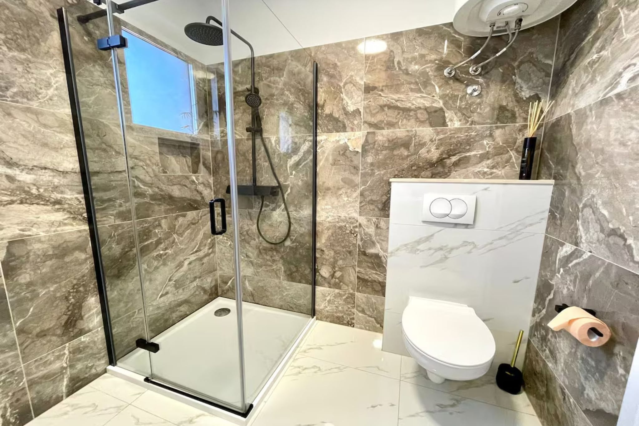 Villa  With Pool-Salle de bain