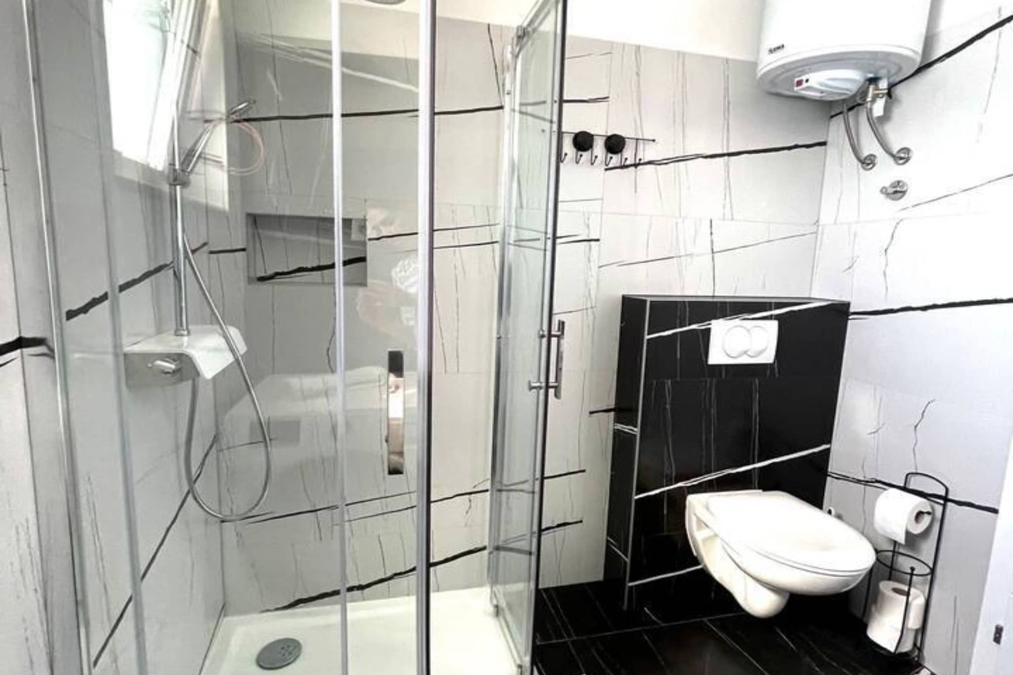 Villa  With Pool-Salle de bain
