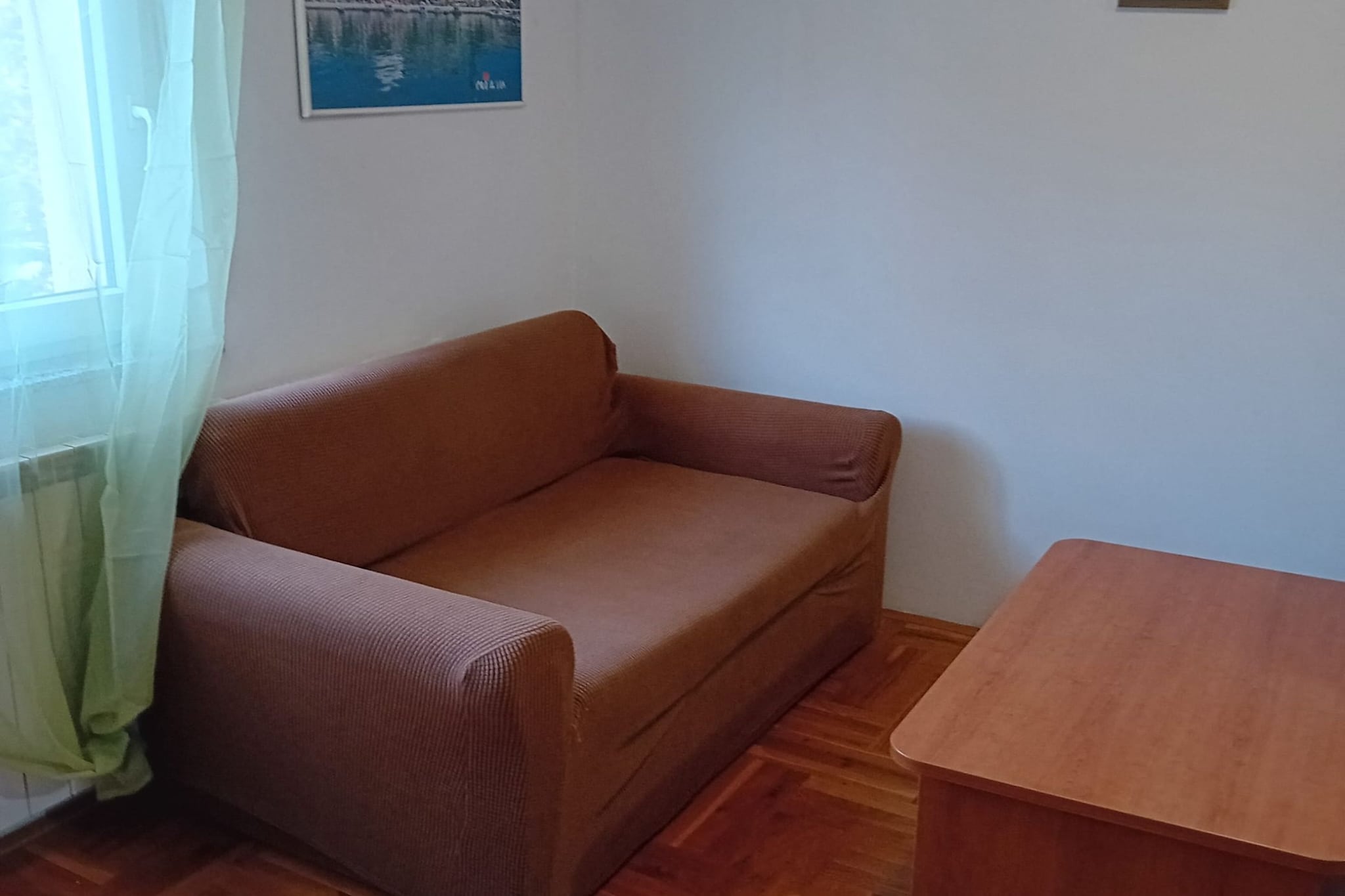 Apartments Petrova-Living room