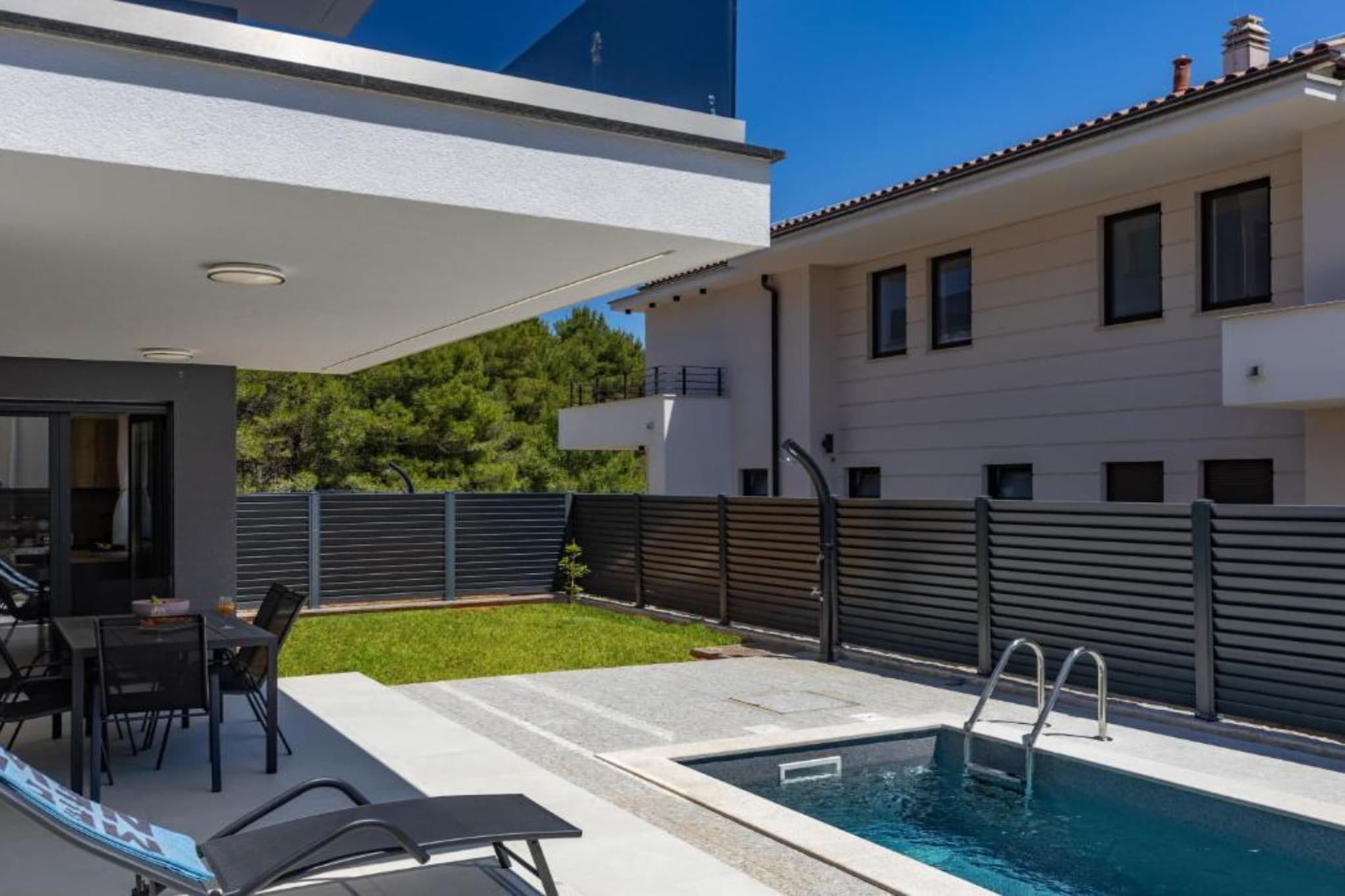 Charming Apartment Island Krk - Three Bedroom Apartment-Piscine