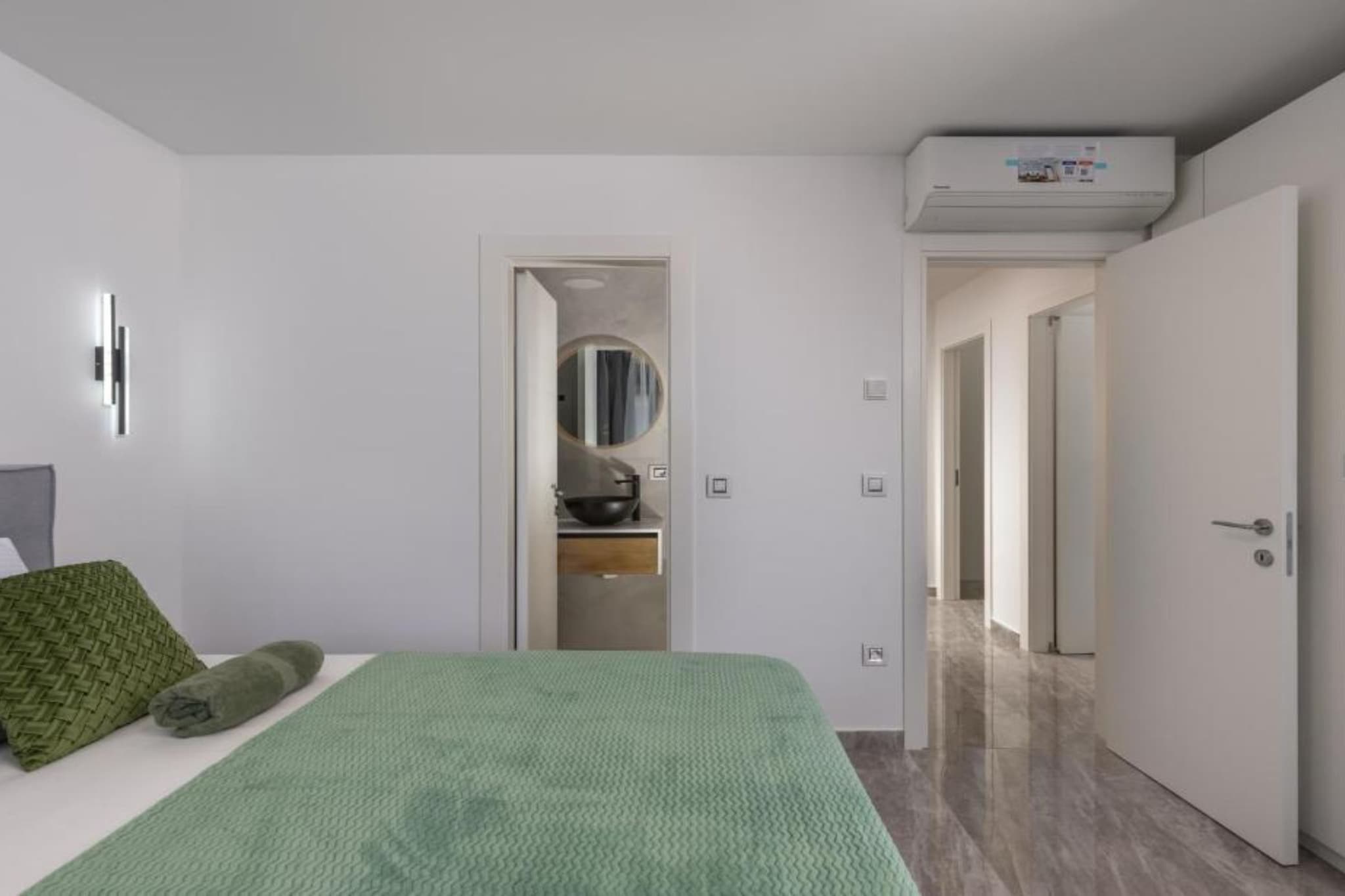Charming Apartment Island Krk - Three Bedroom Apartment-Chambre