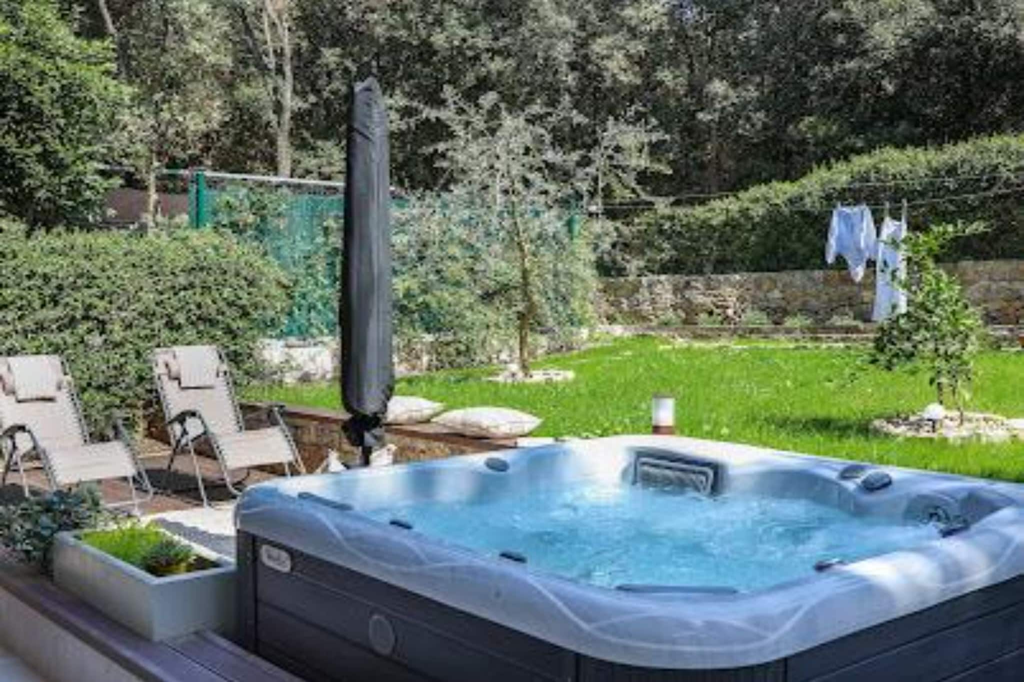 Casa San Antonio - Two Bedroom Apartment-Zwembad