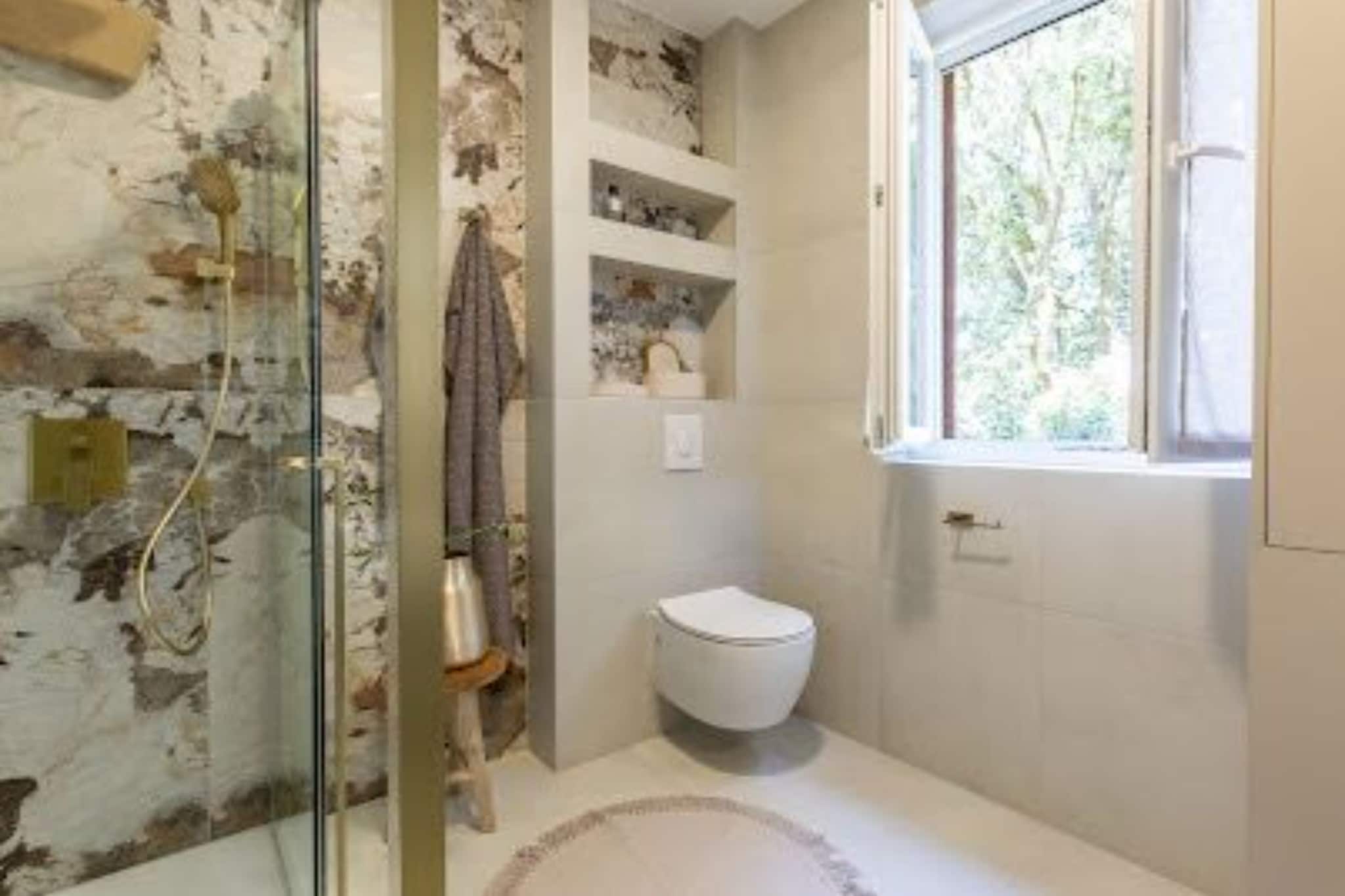 Casa San Antonio - Two Bedroom Apartment-Badkamer
