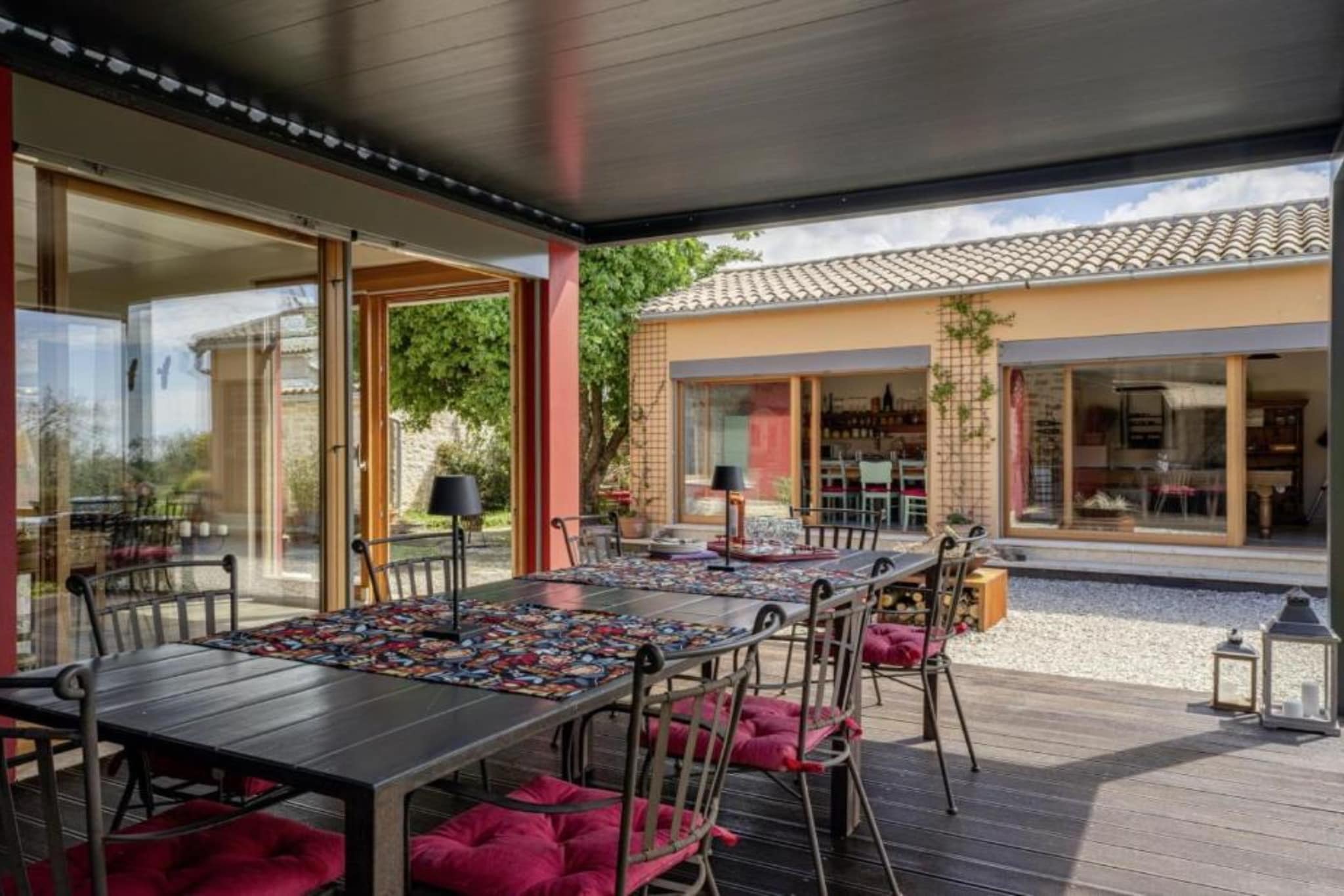 Poolside Grand Retreat Villa-Outdoor