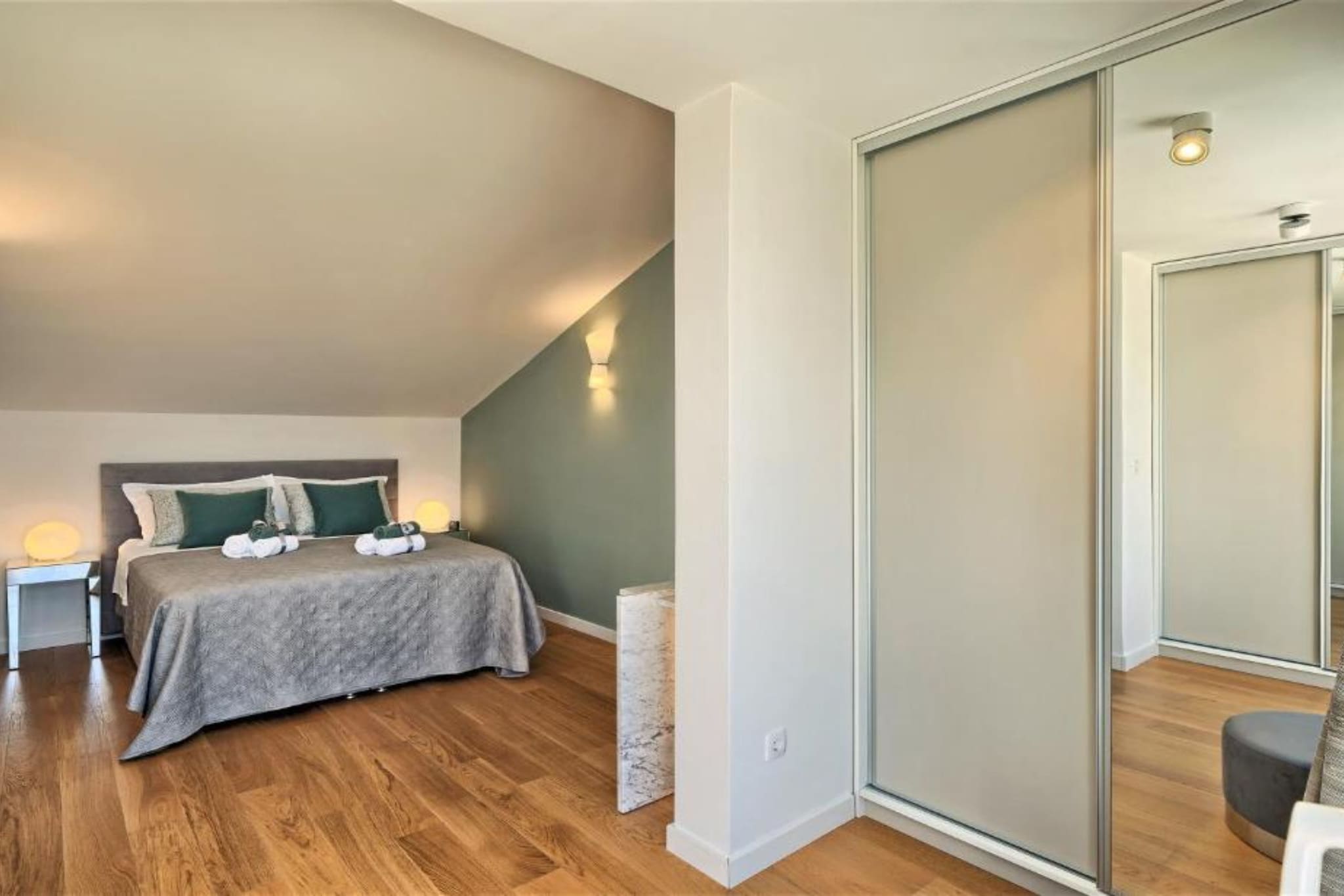 One-Bedroom Apartment With Terrace And Sea View-Slaapkamer