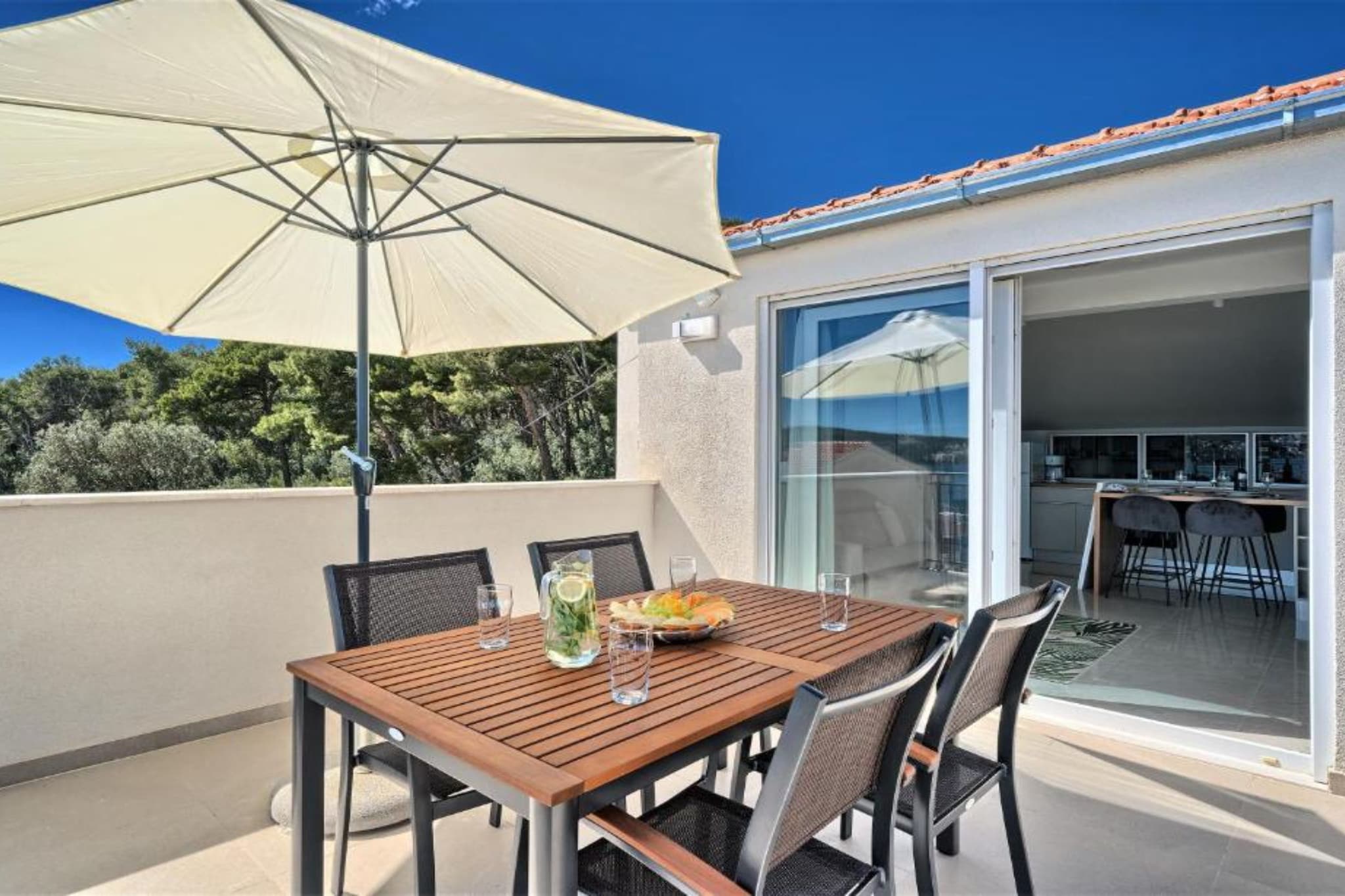 One-Bedroom Apartment With Terrace And Sea View-Terras