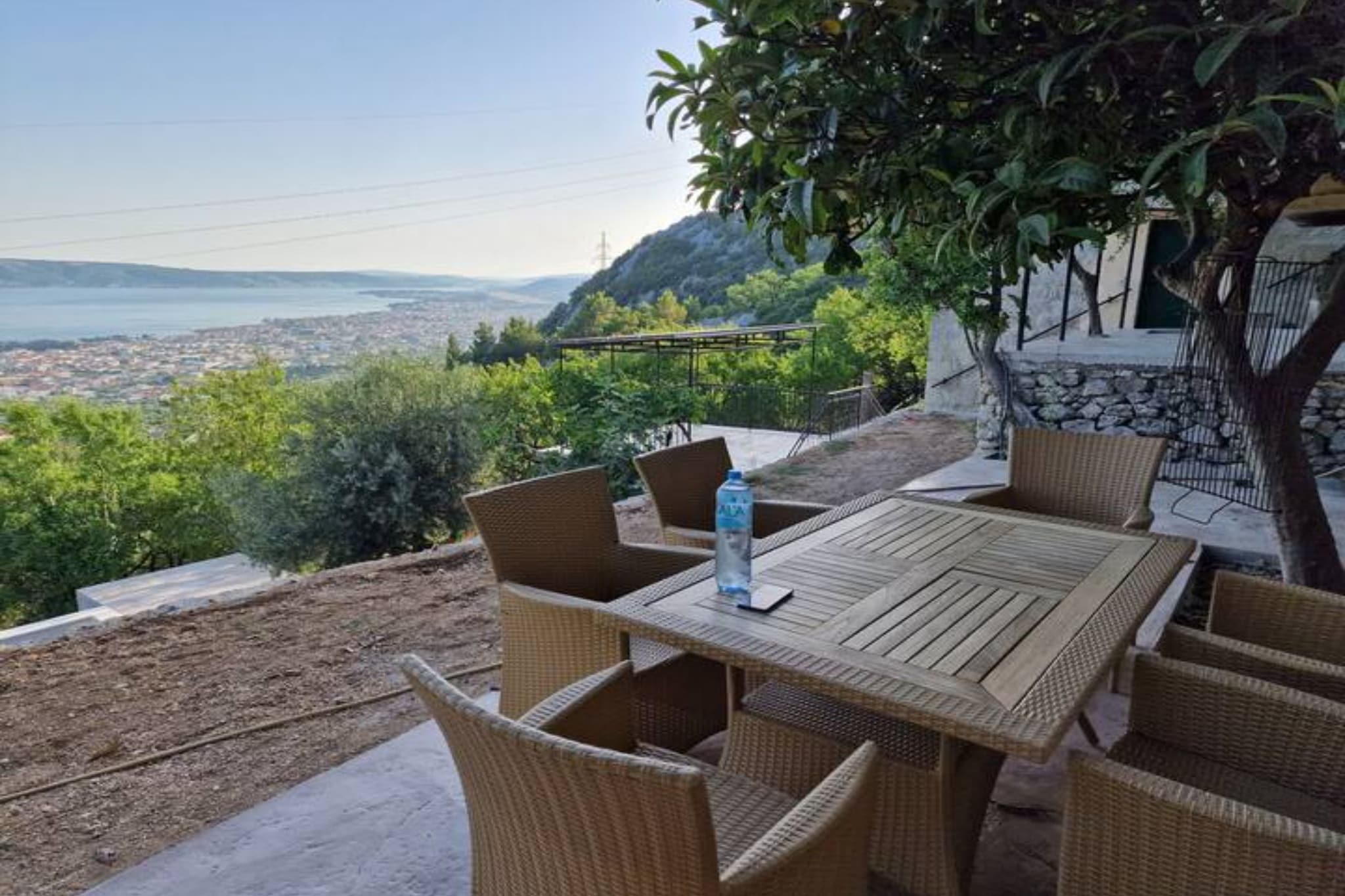 Stone House Bay View Kaštela - Two Bedroom House with Pool-Terrasse