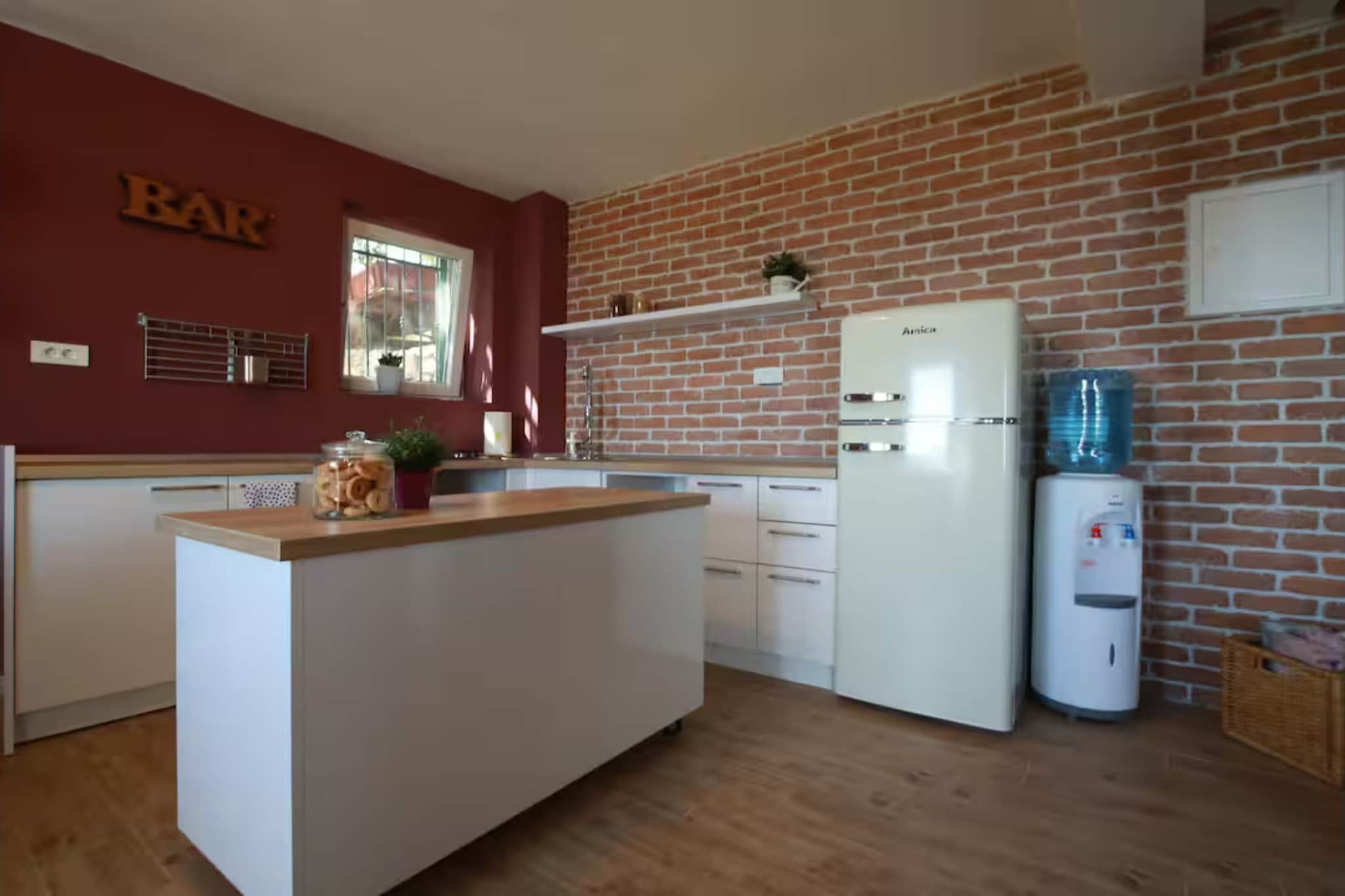Stone House Bay View Kaštela - Two Bedroom House with Pool