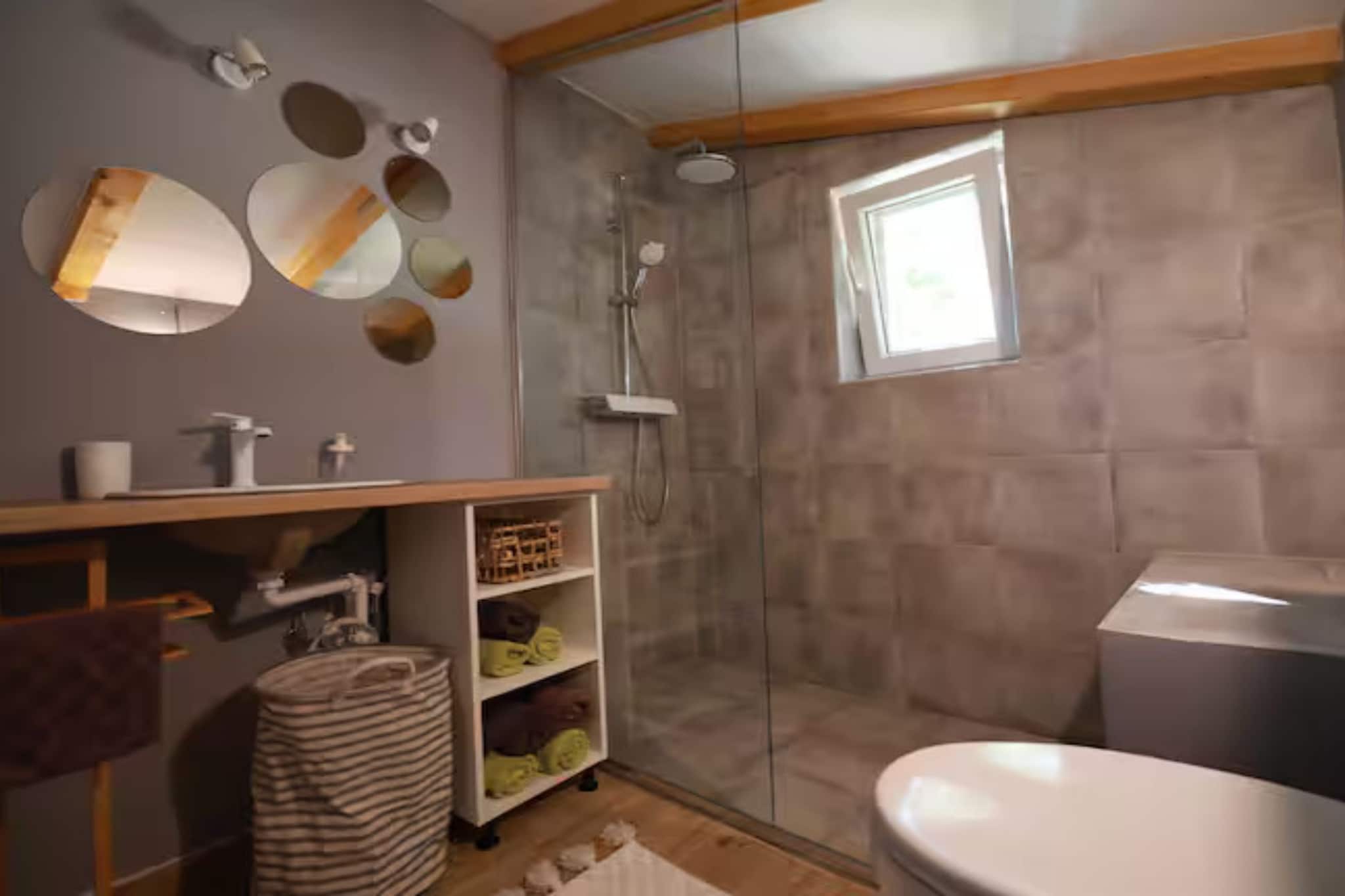 Stone House Bay View Kaštela - Two Bedroom House with Pool-Salle de bain