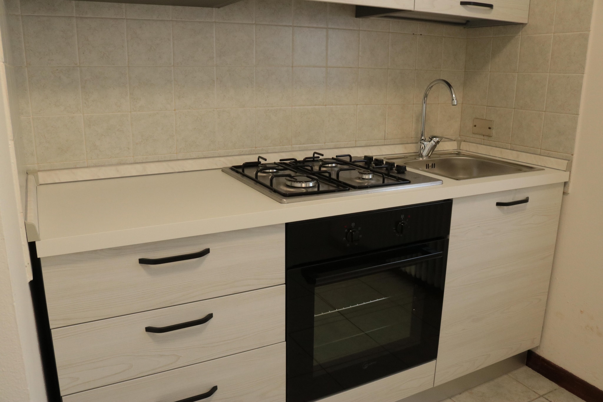 Terme Uno-Kitchen