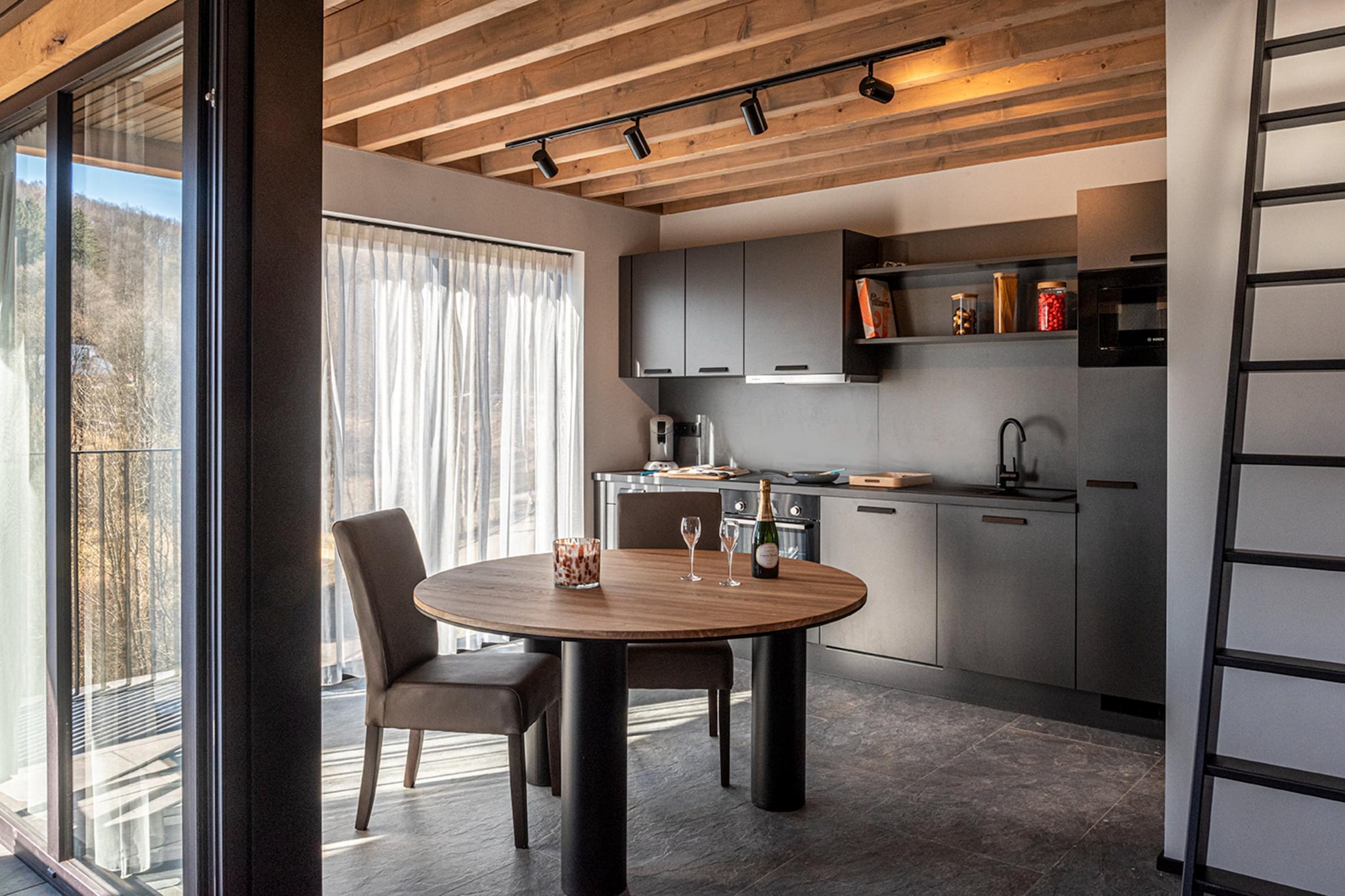Anatura 3-Bedroom Villa-Eetkamer