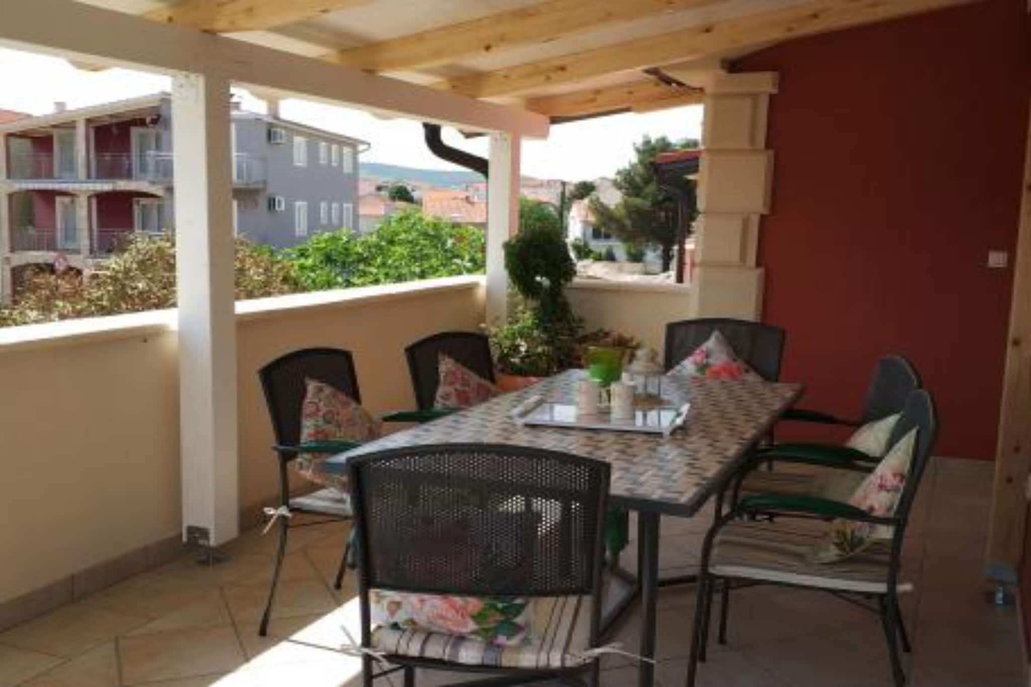 Apartments Dea & Paula - Classic Two Bedroom Apartment with Terrace-Terrassenbalkon