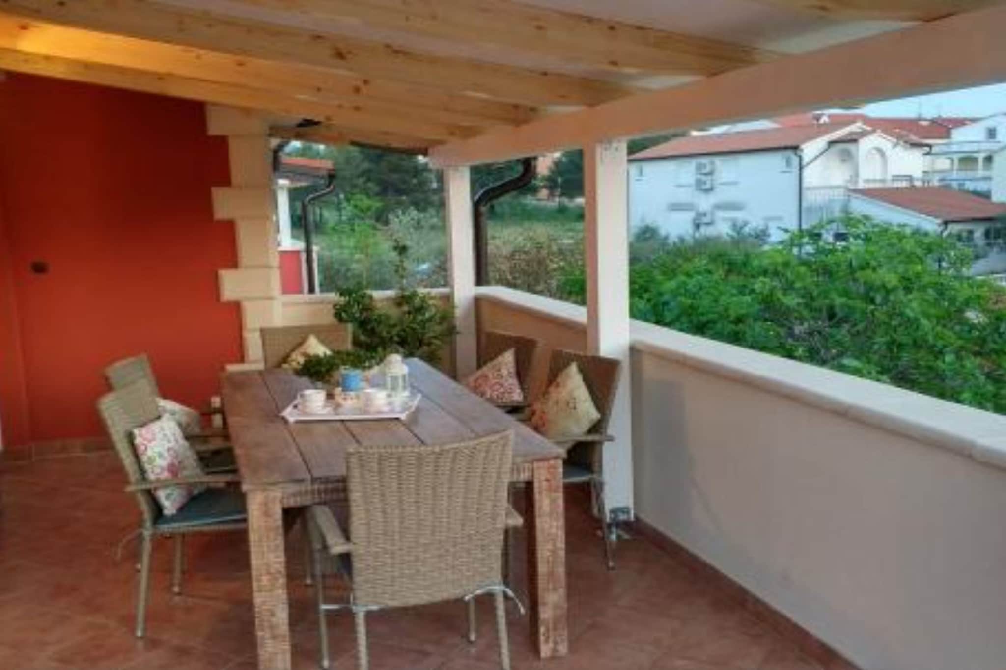 Apartments Dea & Paula - Standard Two Bedroom Apartment with Terrace-Terrassenbalkon