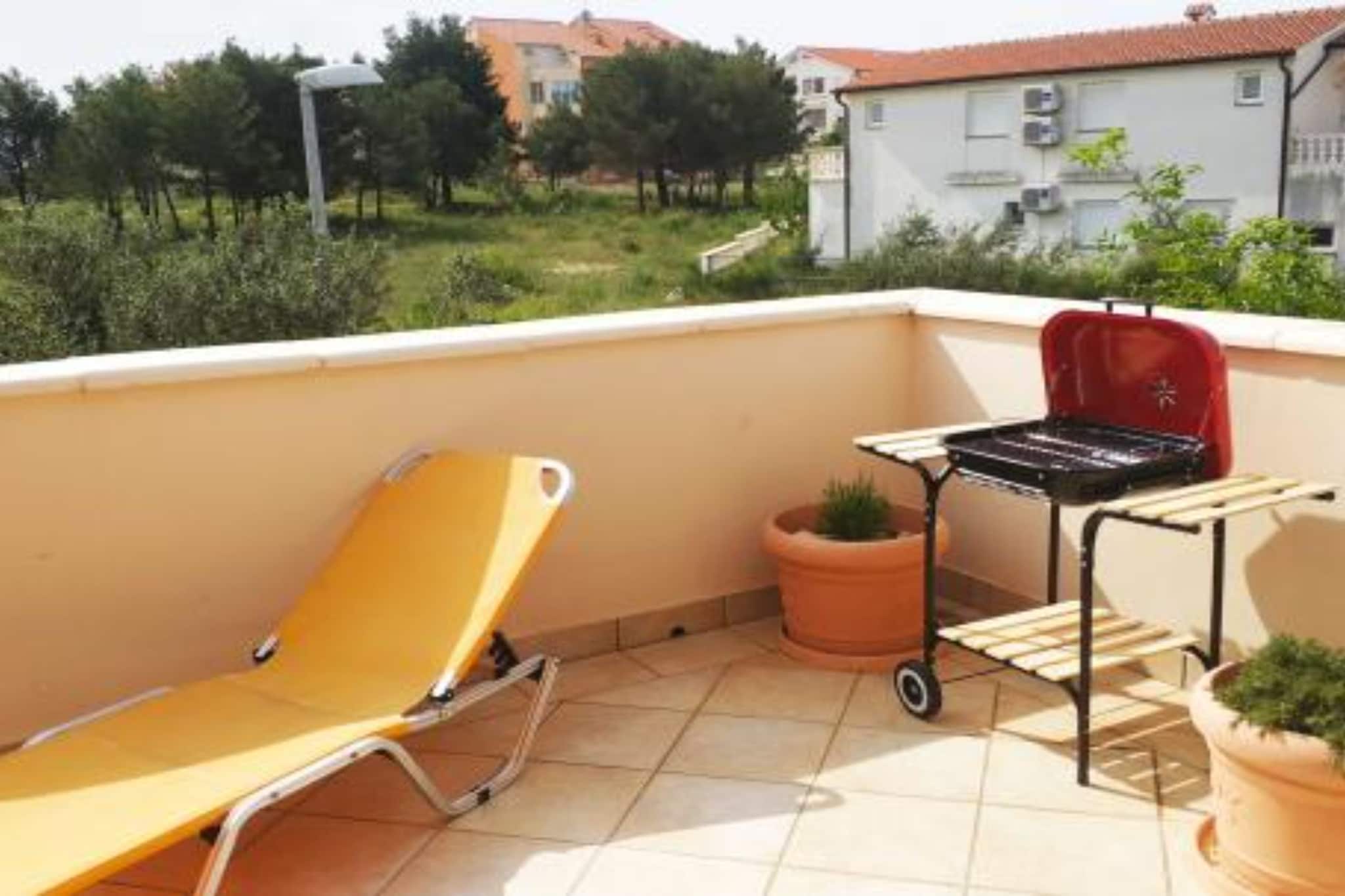 Apartments Dea & Paula - Standard Two Bedroom Apartment with Terrace-Terrasse