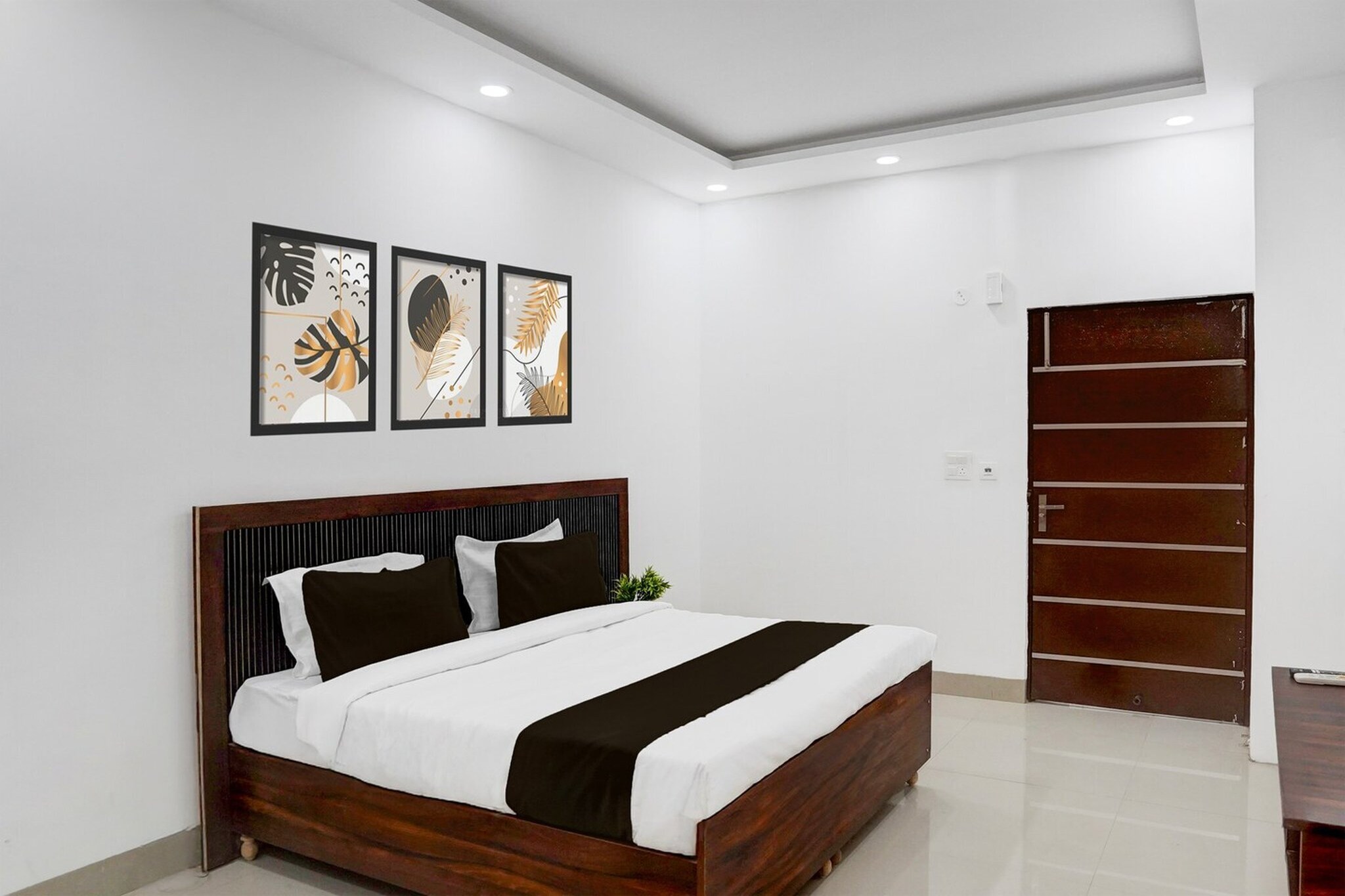 Super Hotel O Bhangel Dadri Road Noida