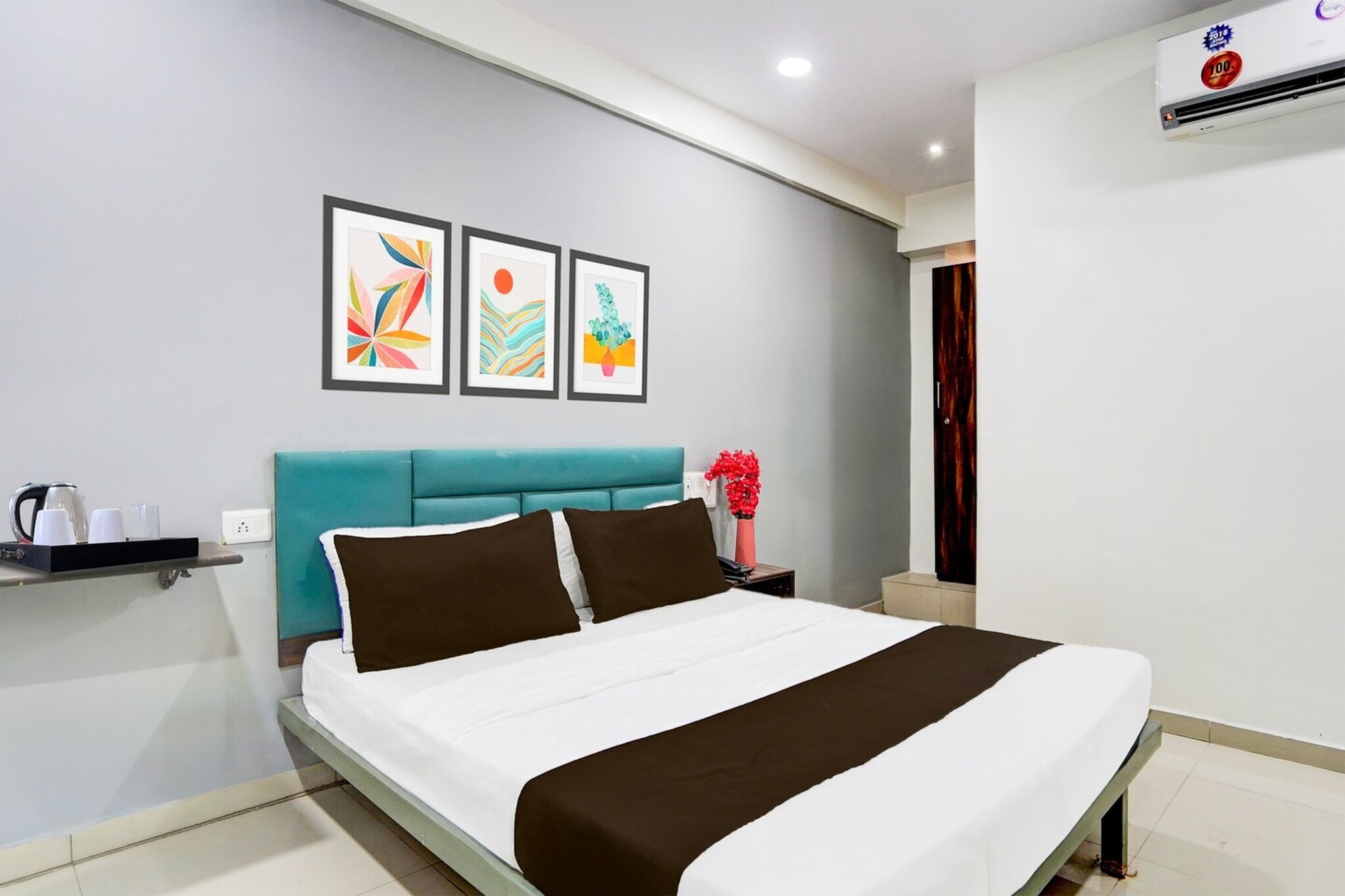 Super Hotel O Dindoli Surat