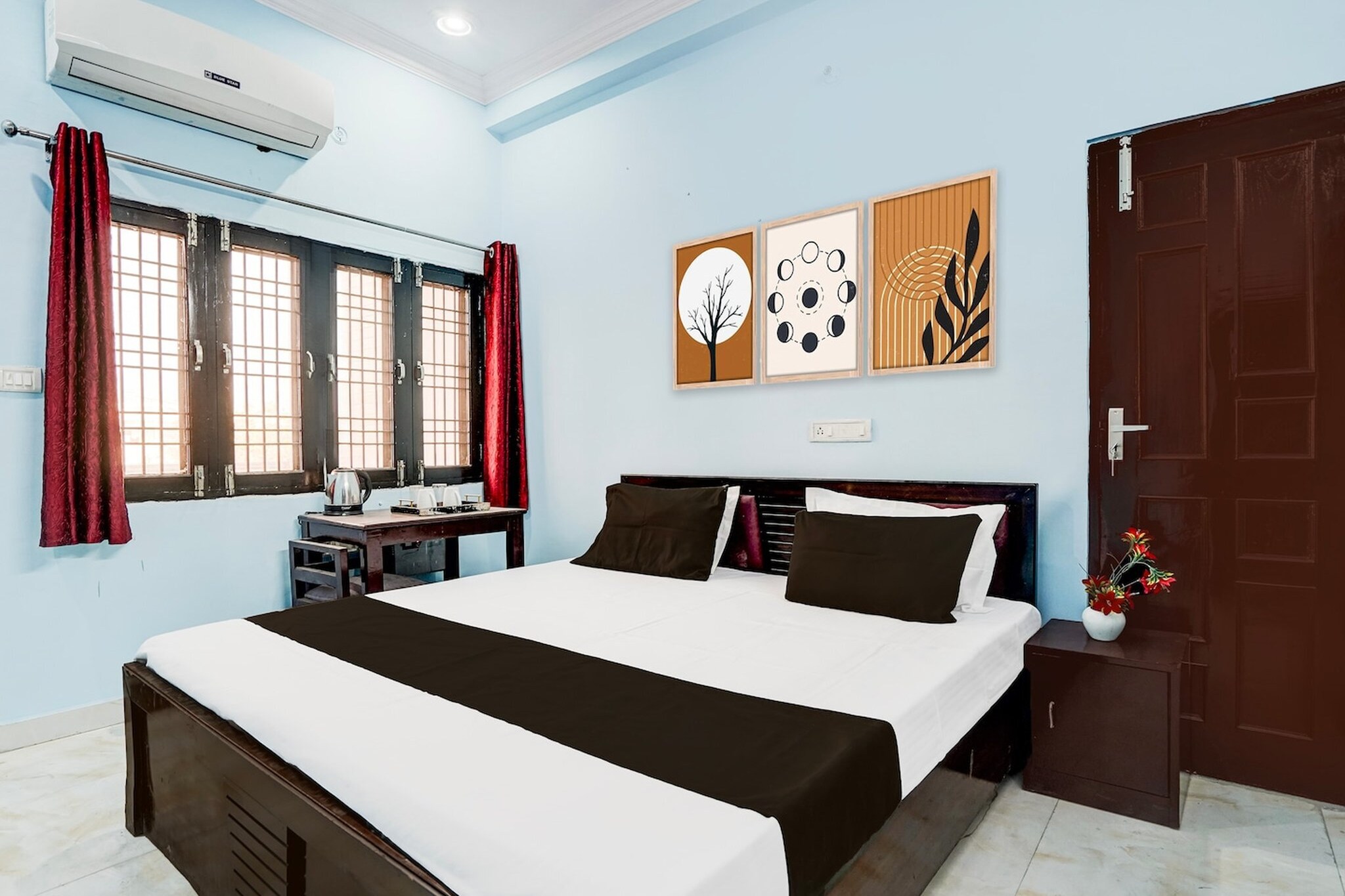 Super Hotel O Garden View Vrindavan