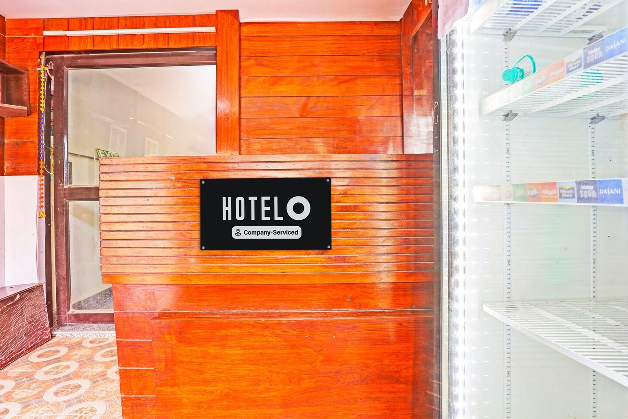 Ground floor: (bedroom(double bed, seating area, air conditioning, telephone), bathroom(bathtub or shower, shower, washbasin, toilet, Towels incl., shampoo, body soap, hot water), Parking, lift, Laundry Package for a fee)