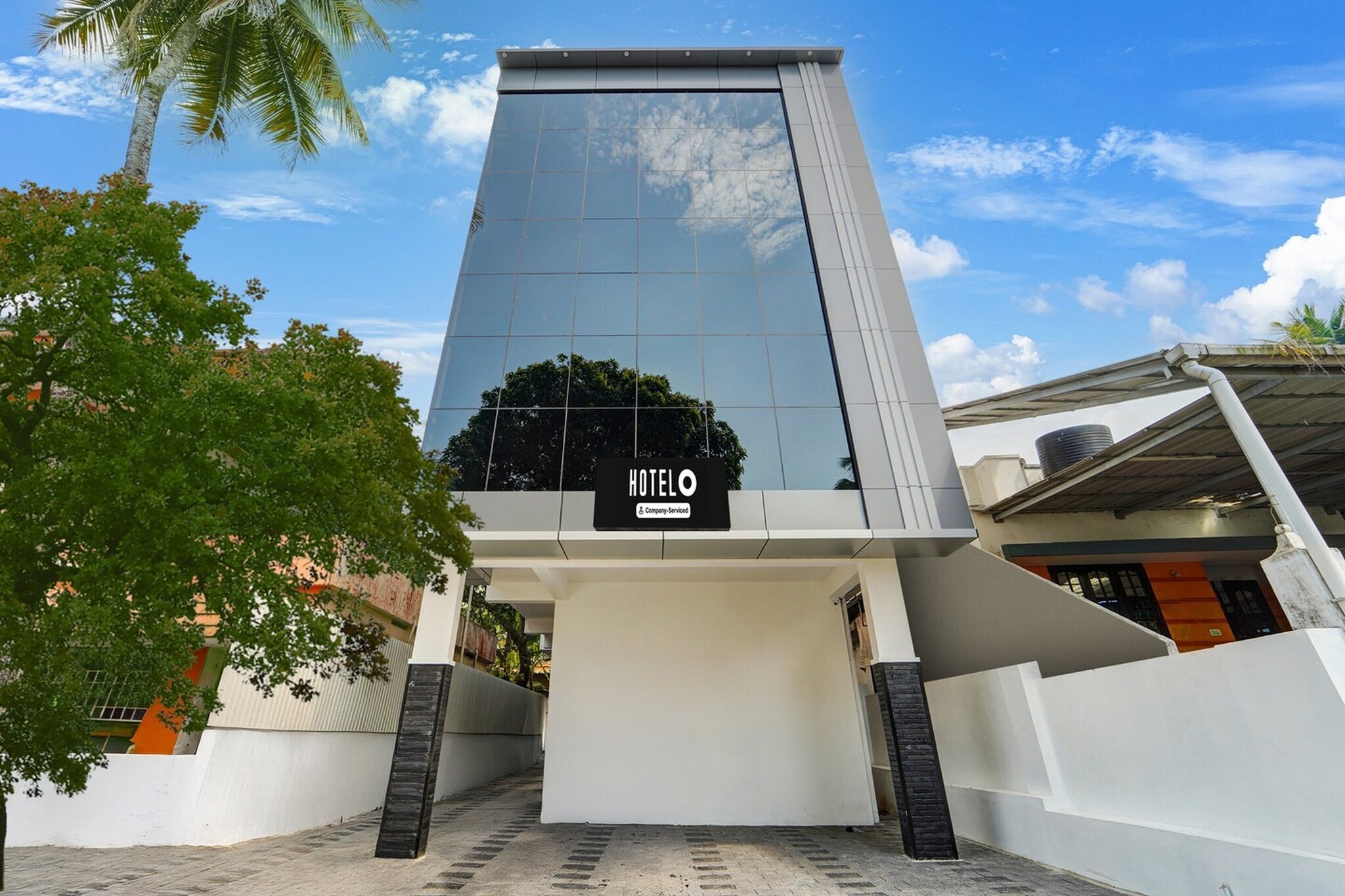 Super Hotel O HMT Colony Kochi