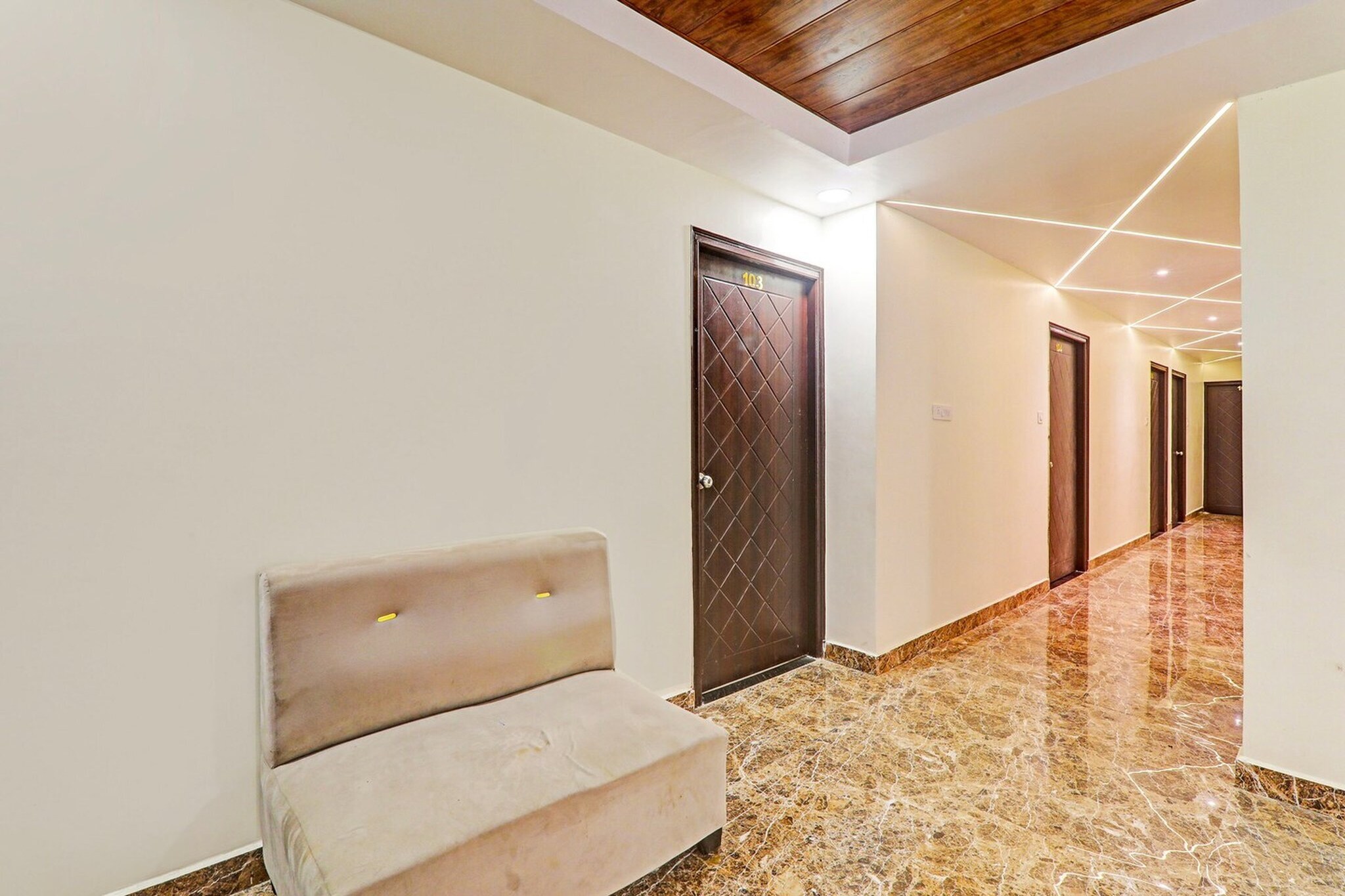 Super Hotel O Kathauta Jheel Malhaur