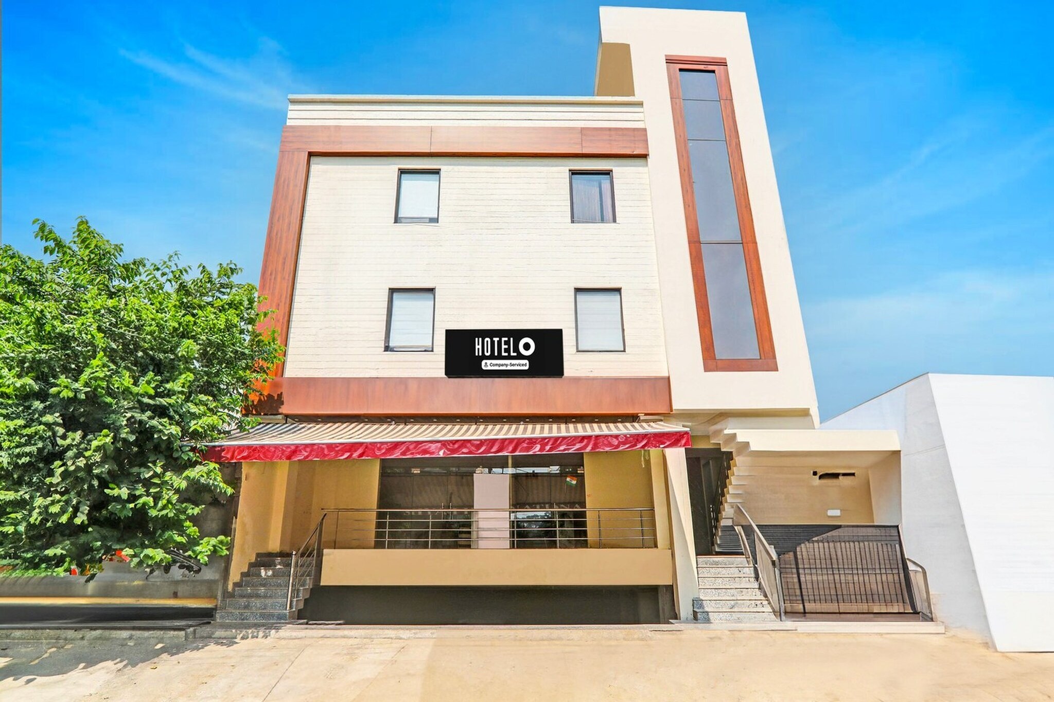 Super Hotel O Kathauta Jheel Malhaur