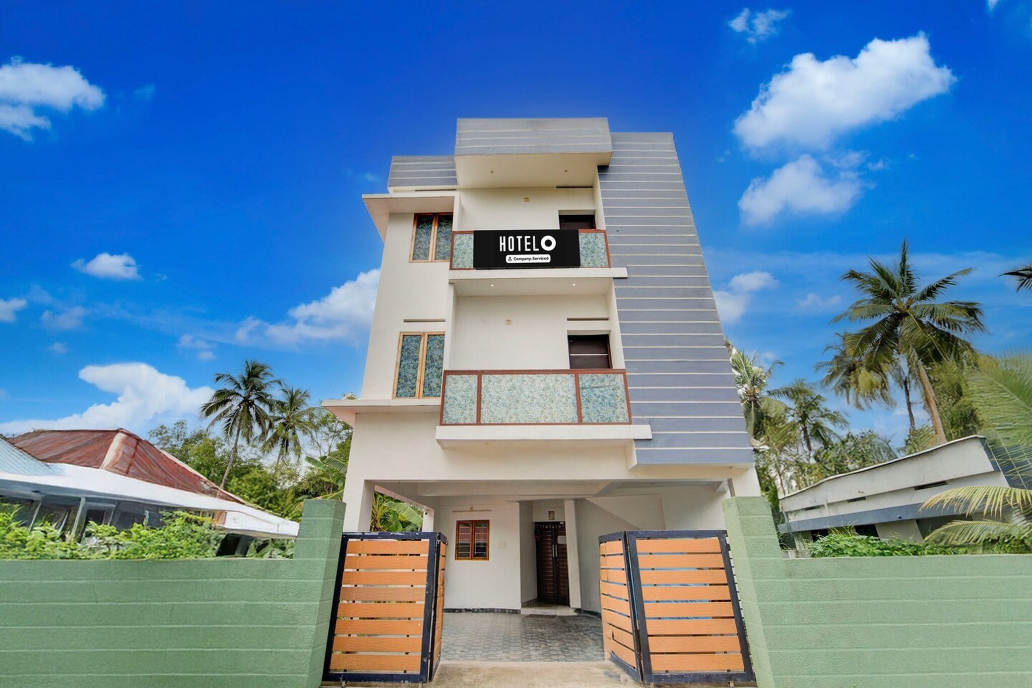 Super Hotel O Kazhakkoottam