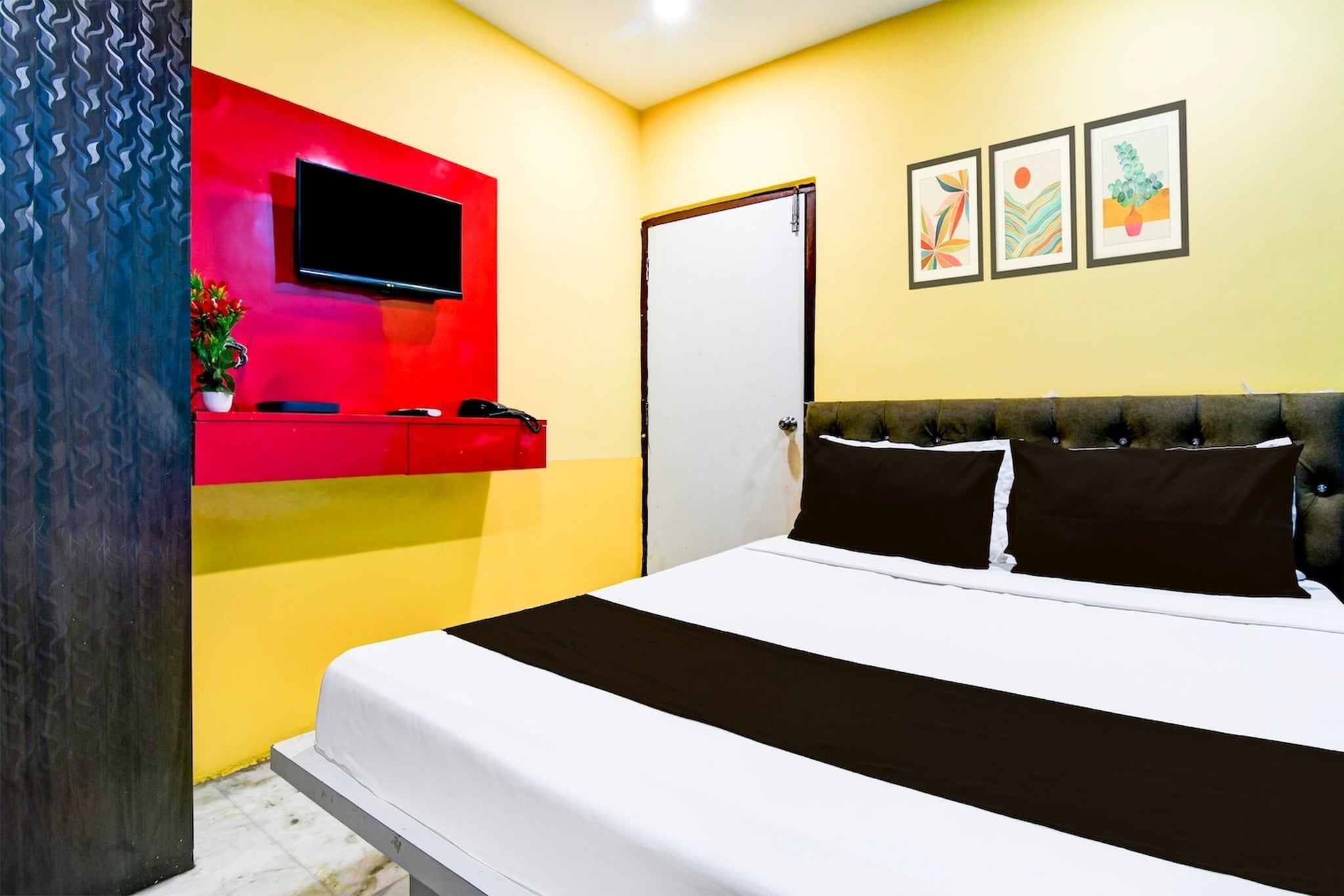 Hotel O Kolkata Near Acropolis Mall