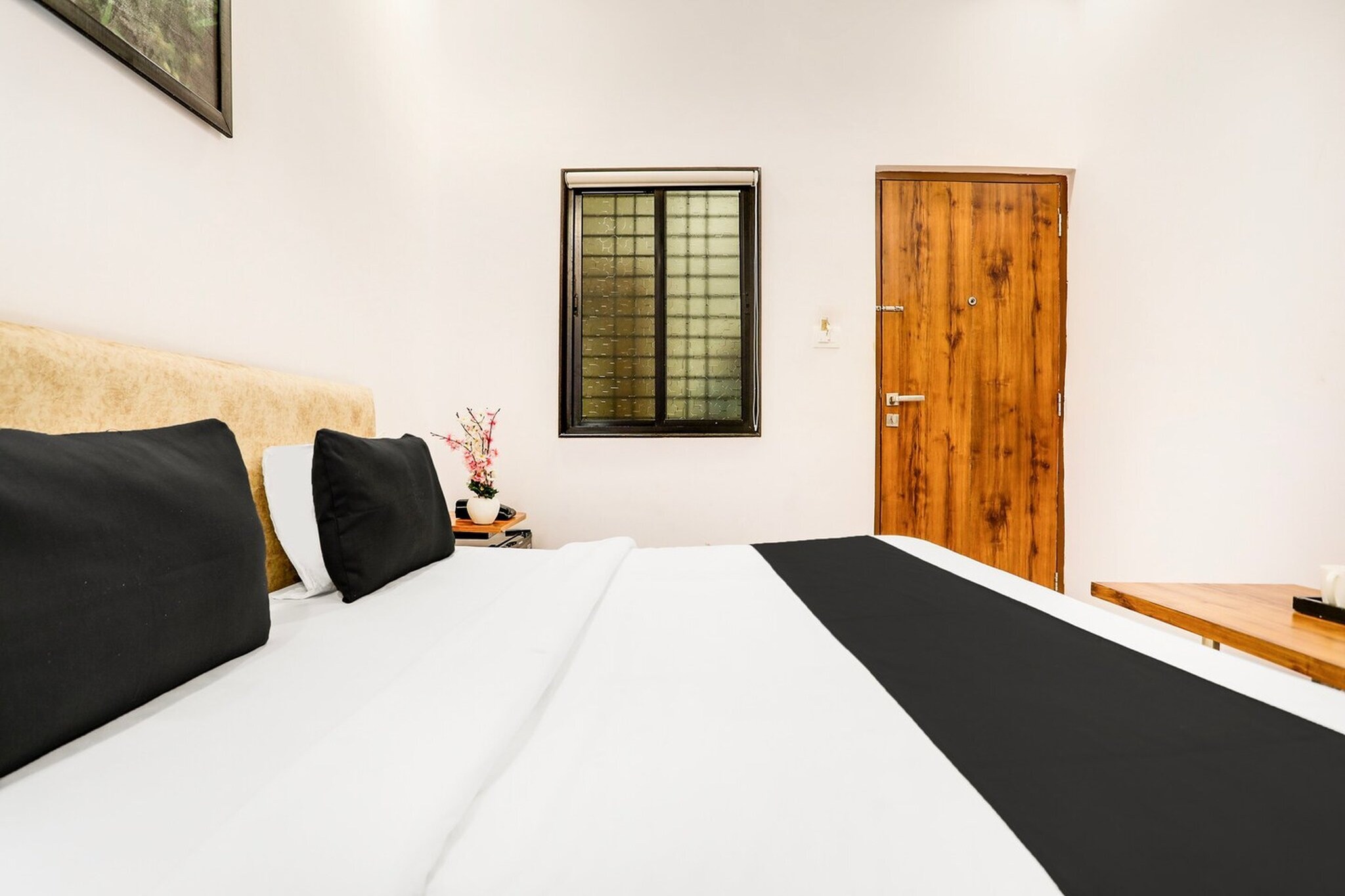 Super Hotel O Pardi Near Kalamna Market
