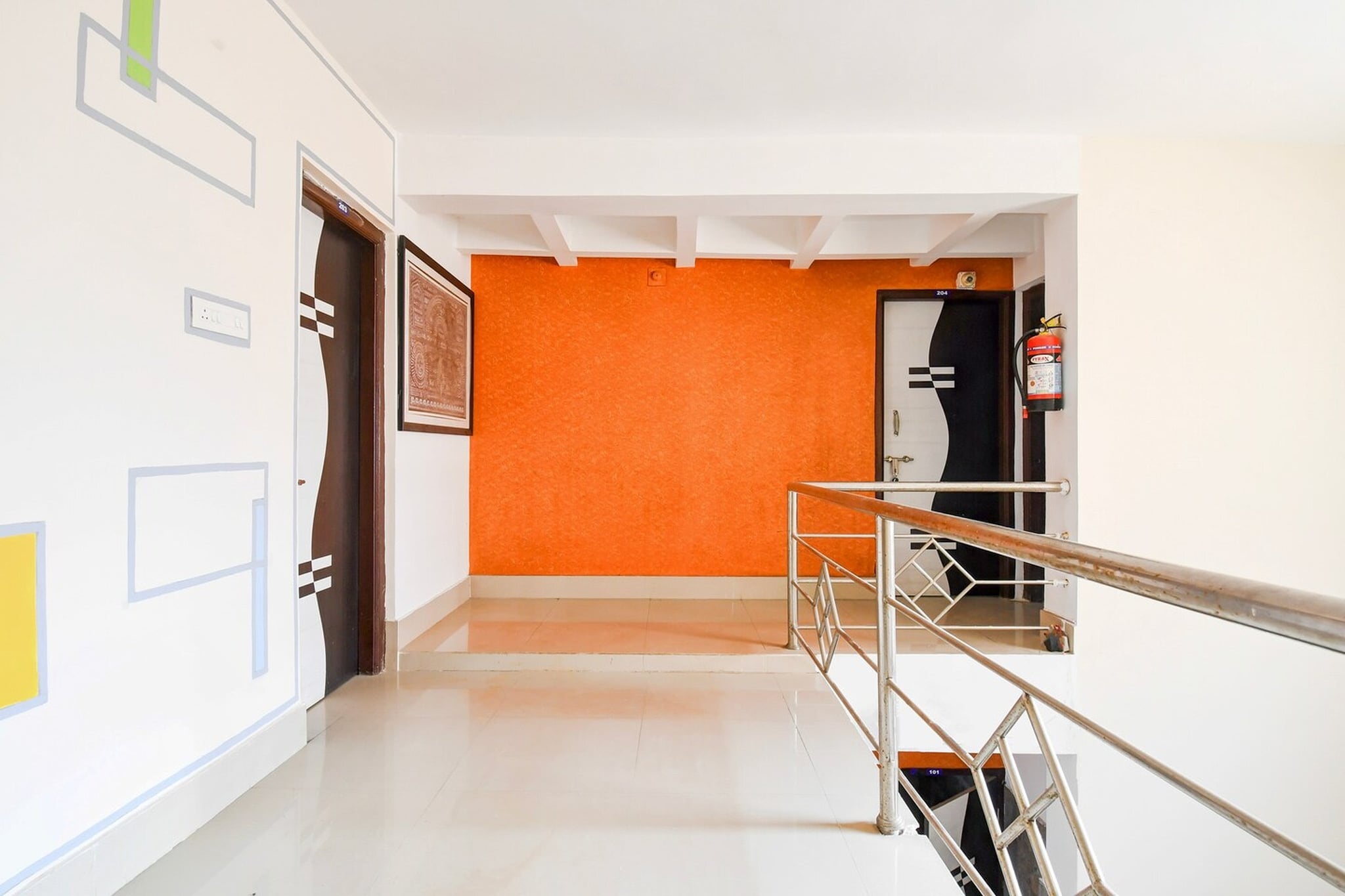 Hotel O Swaranpuri Near KIIT Square