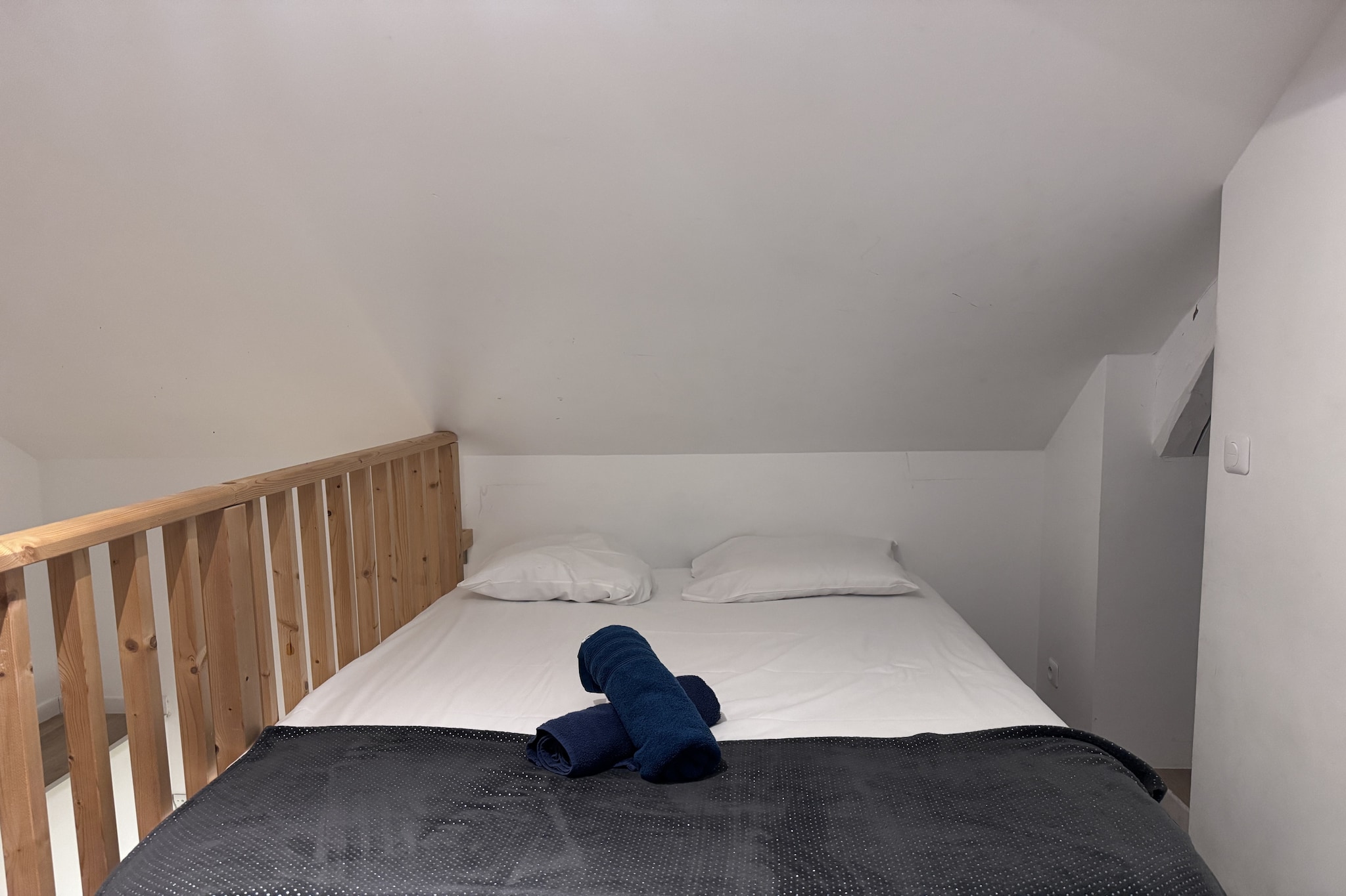 Le Lutèce - Parking - Jardin - 4p - Rêve au Mans-Slaapkamer