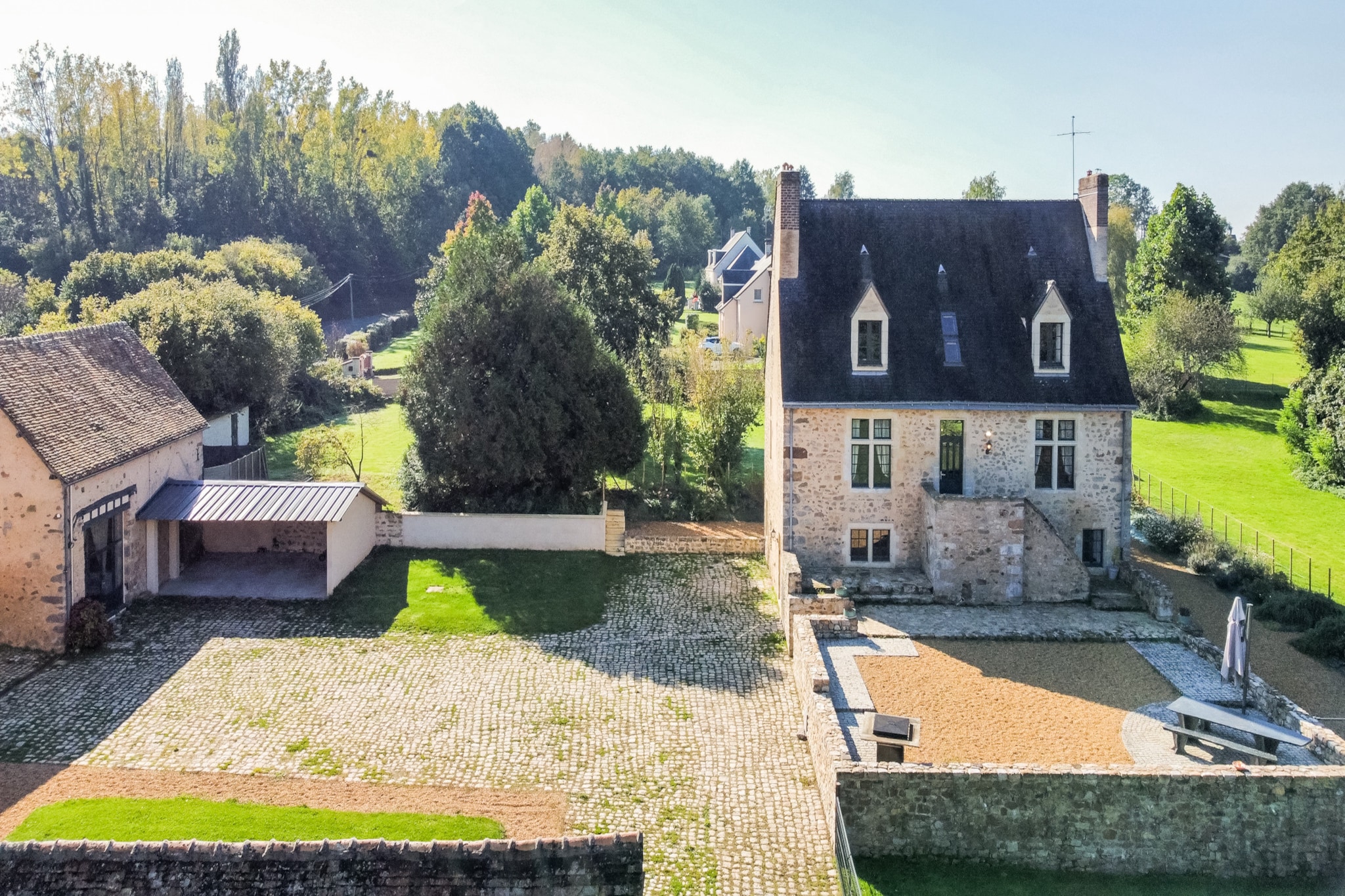 Le Grand Monnet - Parc - 19p - Rêve au Mans-Buitenkant zomer