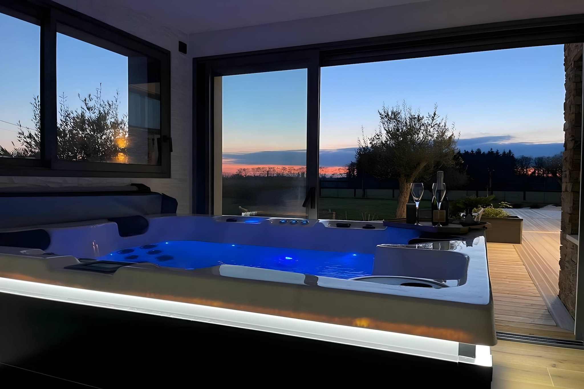 Le Yucca Spa - Jacuzzi - 8p - Rêve au Mans-Badkamer
