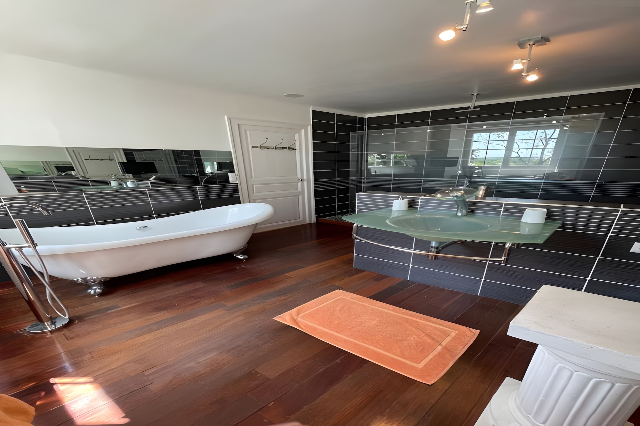 Domaine de la Belvaudière - 22pers - Piscine - Lux-Badkamer