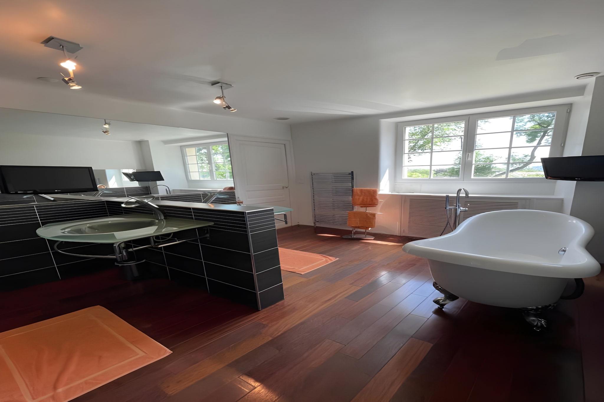 Domaine de la Belvaudière - 22pers - Piscine - Lux-Badkamer