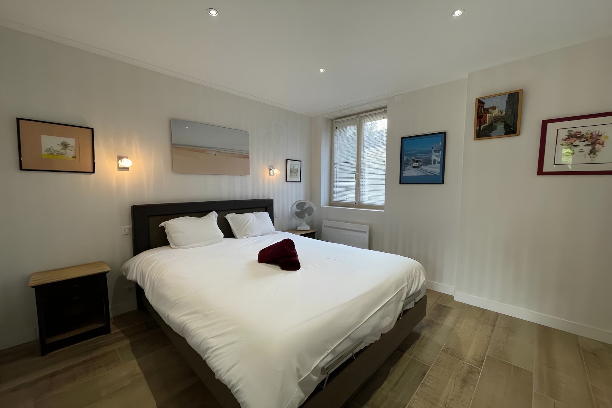 La Grange - Piscine - 15p - Rêve au Mans-Slaapkamer