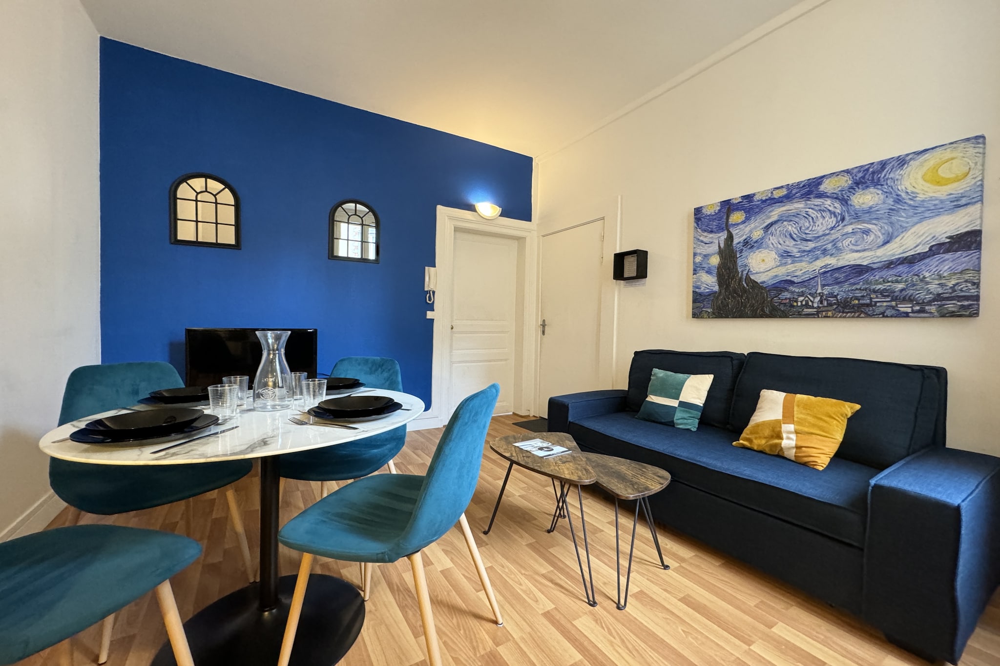 Van Gogh Home - Centre - 4p - Rêve au Mans-Woonkamer