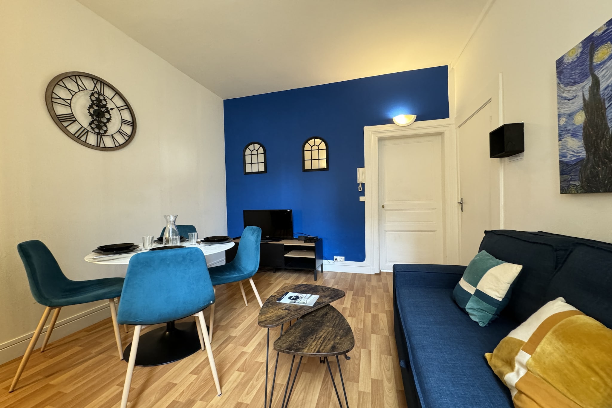 Van Gogh Home - Centre - 4p - Rêve au Mans-Woonkamer